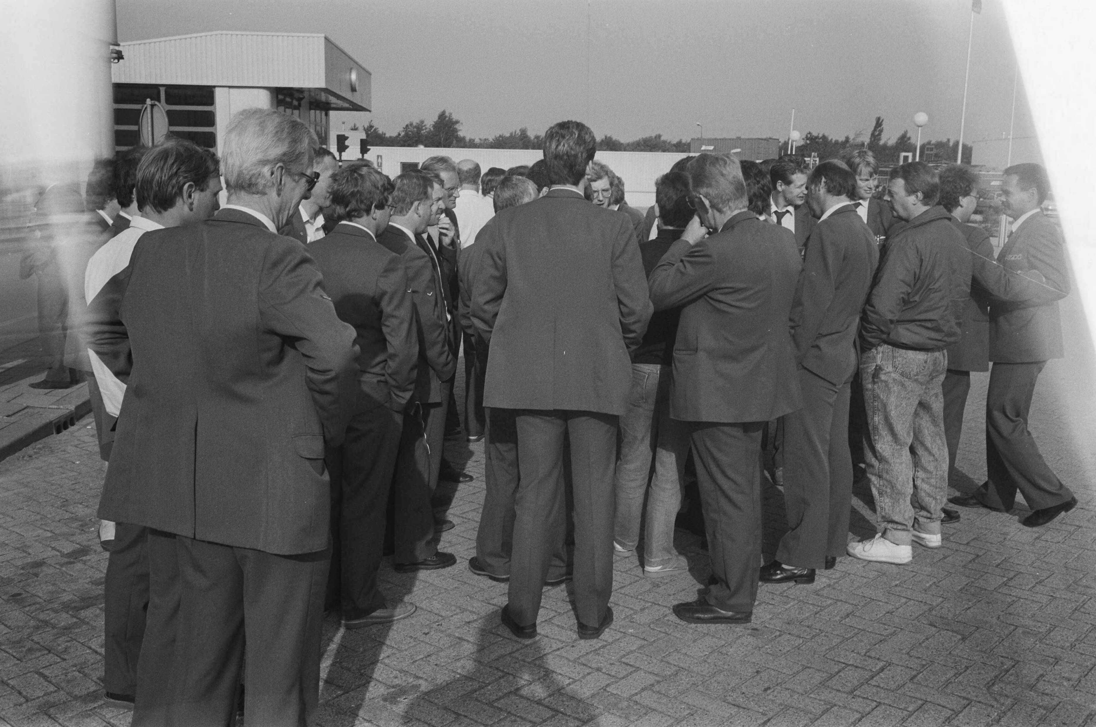 Fotocollectie Anefo — Staking buschauffeurs NZH in Purmerend — Foto: Evers, Joost / Anefo. Licentie: Set B: Rechtenvrij / Publiek Domein. Bron: Nationaal Archief. http://hdl.handle.net/10648/ad6bce88-d0b4-102d-bcf8-003048976d84