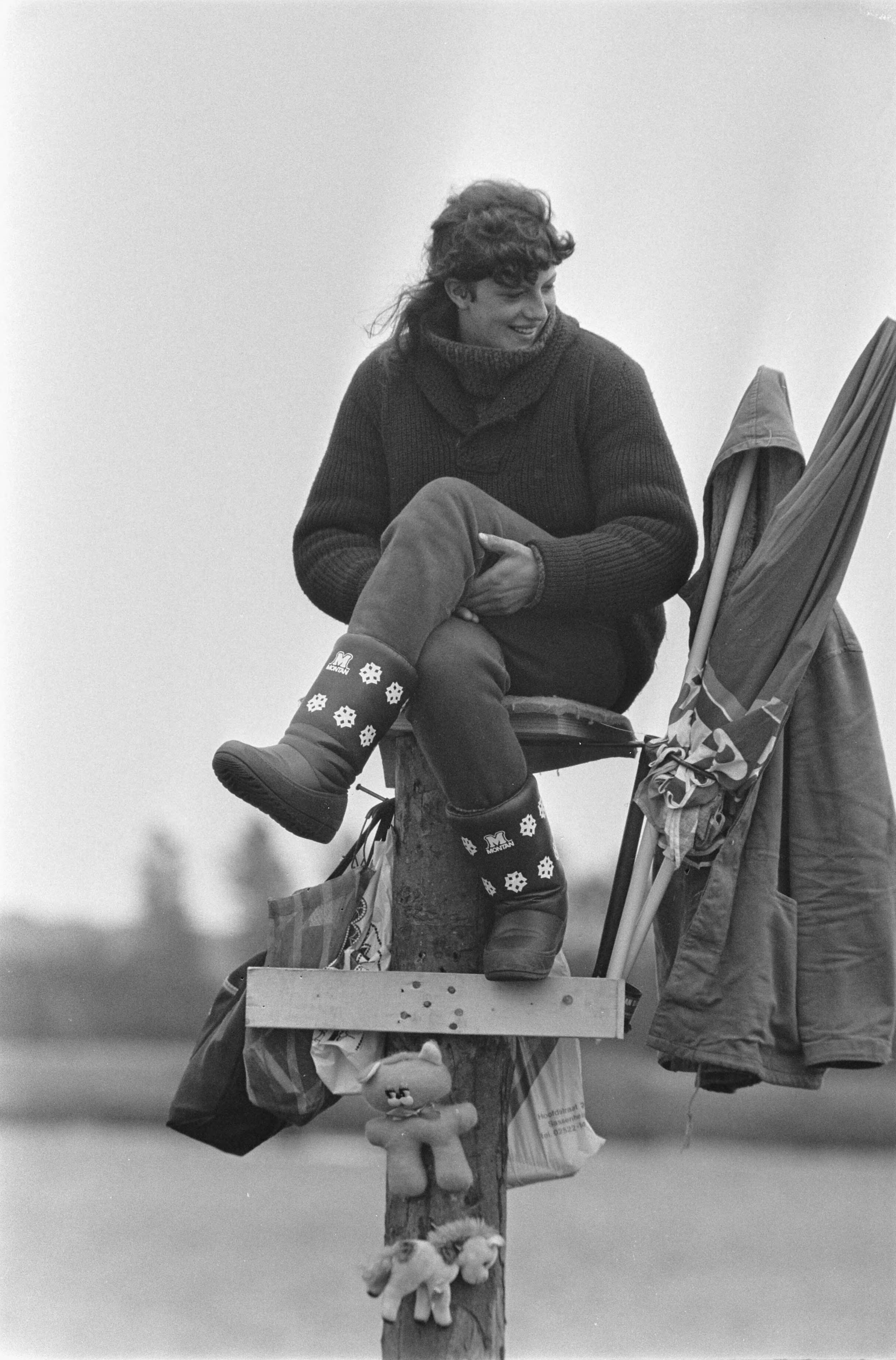 Fotocollectie Anefo — WK paalzitten in Noordwijkerhout — Foto: Bogaerts, Rob / Anefo. Licentie: Set B: Rechtenvrij / Publiek Domein. Bron: Nationaal Archief. http://hdl.handle.net/10648/ad3b9e20-d0b4-102d-bcf8-003048976d84