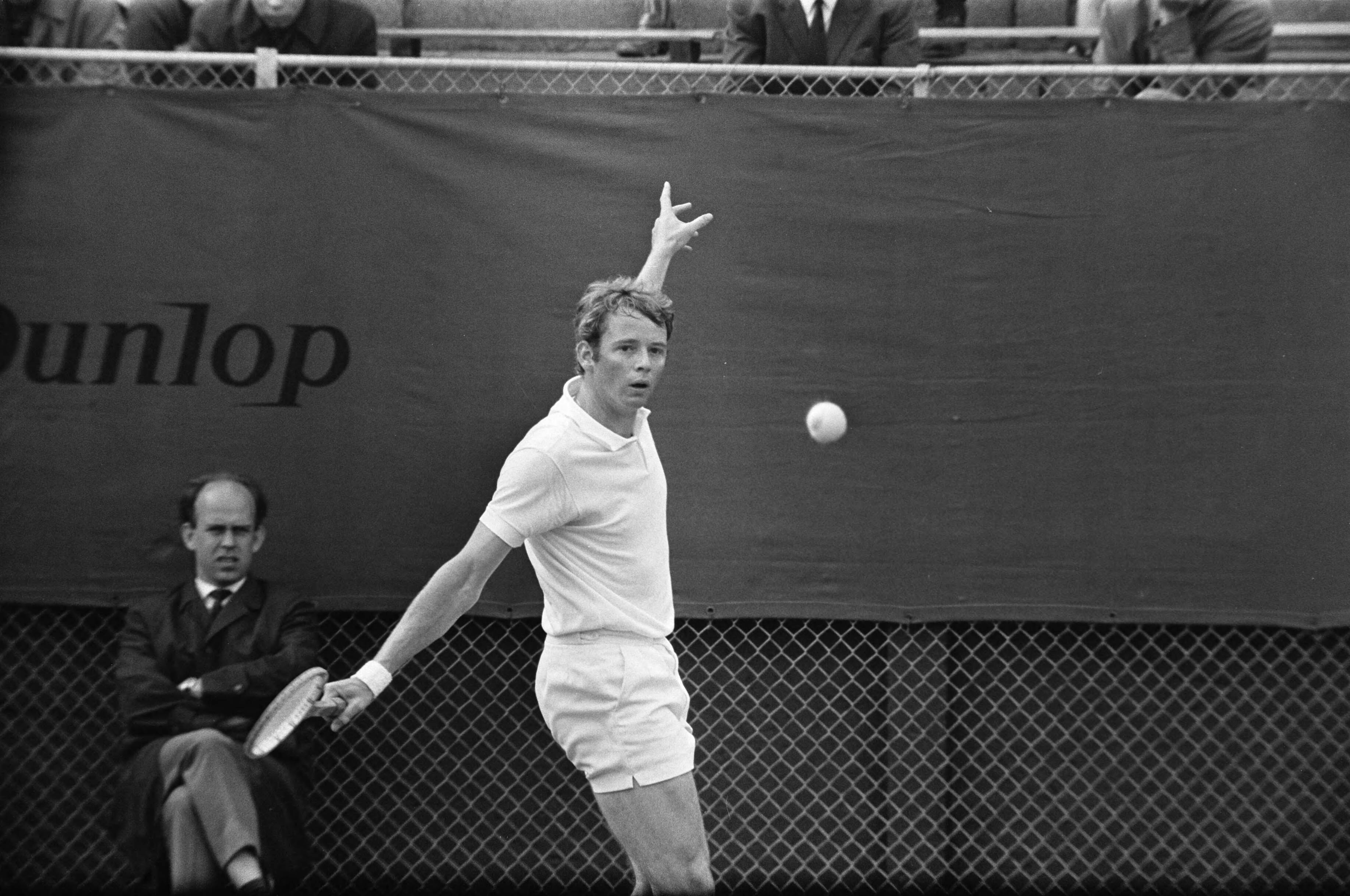 Fotocollectie Anefo — Tennis Nederland tegen Canada voor de Davis Cup te Scheveningen Fleury in aktie — Foto: Koch, Eric / Anefo. Licentie: Set B: Rechtenvrij / Publiek Domein. Bron: Nationaal Archief. http://hdl.handle.net/10648/ab689fe4-d0b4-102d-bcf8-003048976d84