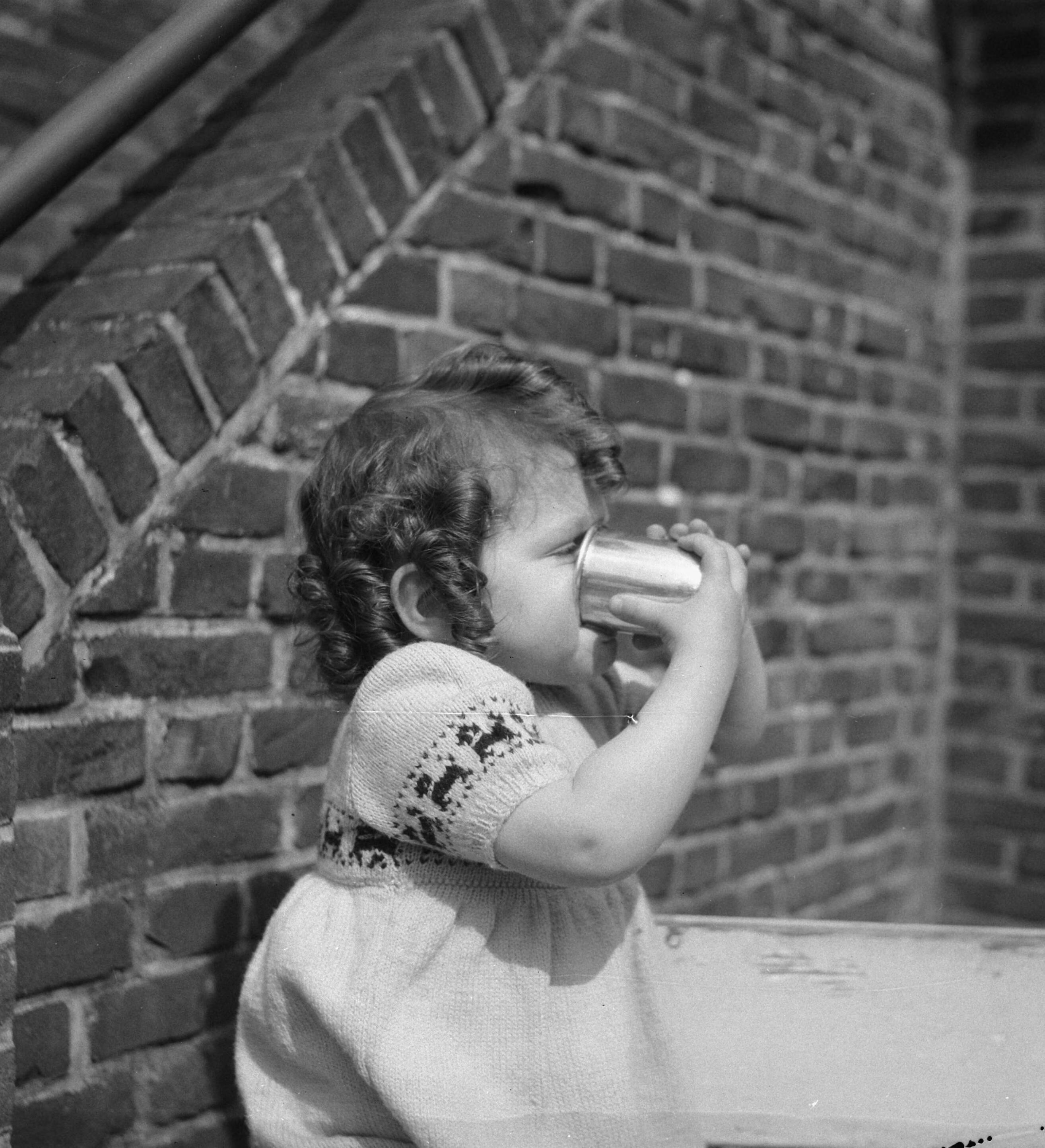 Fotocollectie Anefo — Kindje Werner (Zeist) — Foto: Merk, Ben / Anefo. Licentie: Set B: Rechtenvrij / Publiek Domein. Bron: Nationaal Archief. http://hdl.handle.net/10648/a8c6c5c2-d0b4-102d-bcf8-003048976d84