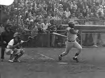 Internationale Honkbalweek te Haarlem — Cuba tegen ploeg van Bob Sullivan (VS) 9-5 (poule B), Cubaan aan slag in het Pim Mulierstadion — Foto: Peters, Hans / Anefo. Licentie: Set B: Rechtenvrij / Publiek Domein. Bron: Nationaal Archief. http://hdl.handle.net/10648/abee5364-d0b4-102d-bcf8-003048976d84
