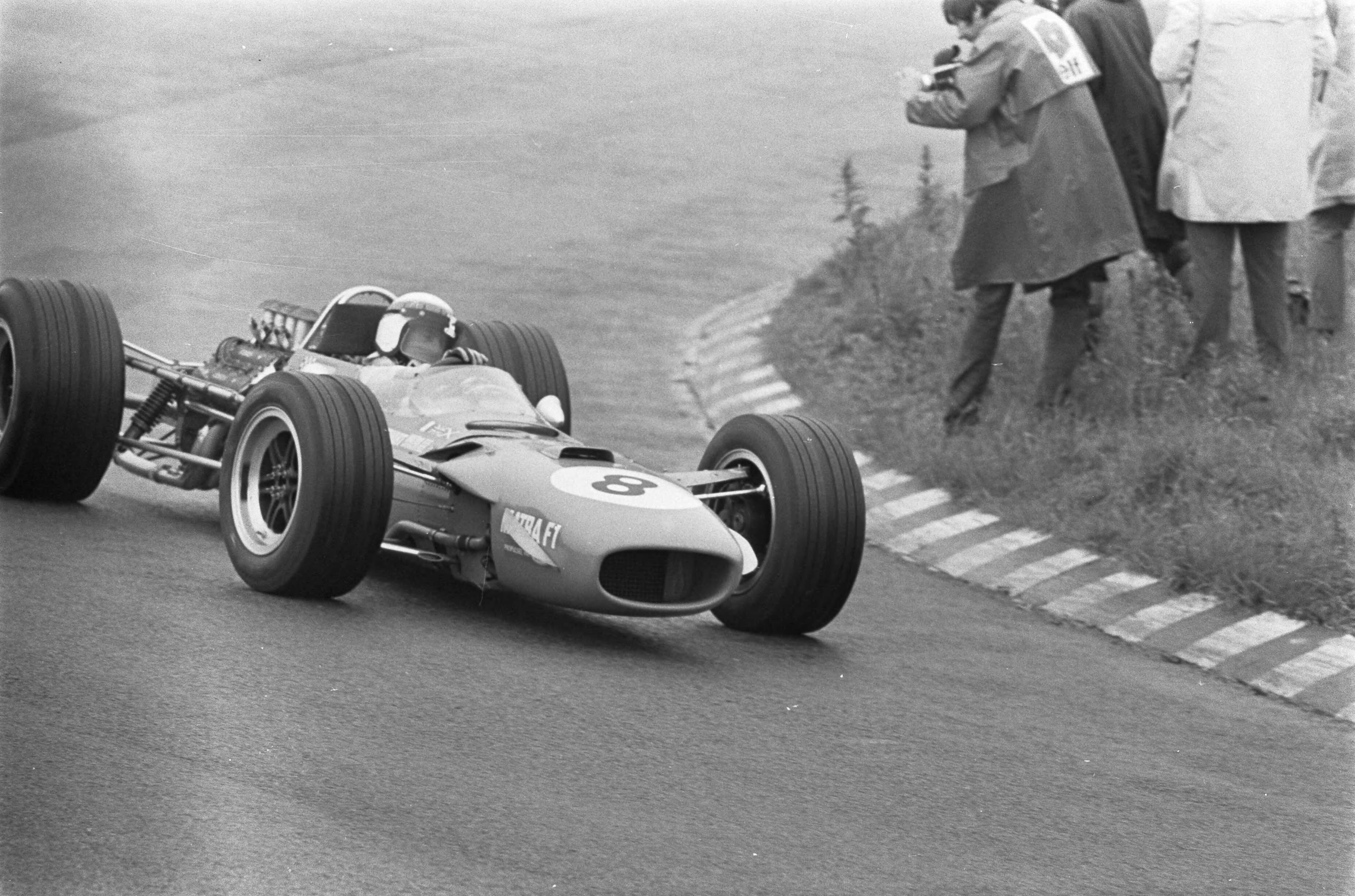 Fotocollectie Anefo — Grand Prix 68 Zandvoort . Jackie Stewart — Foto: Evers, Joost / Anefo. Licentie: Set B: Rechtenvrij / Publiek Domein. Bron: Nationaal Archief. http://hdl.handle.net/10648/ab44f710-d0b4-102d-bcf8-003048976d84
