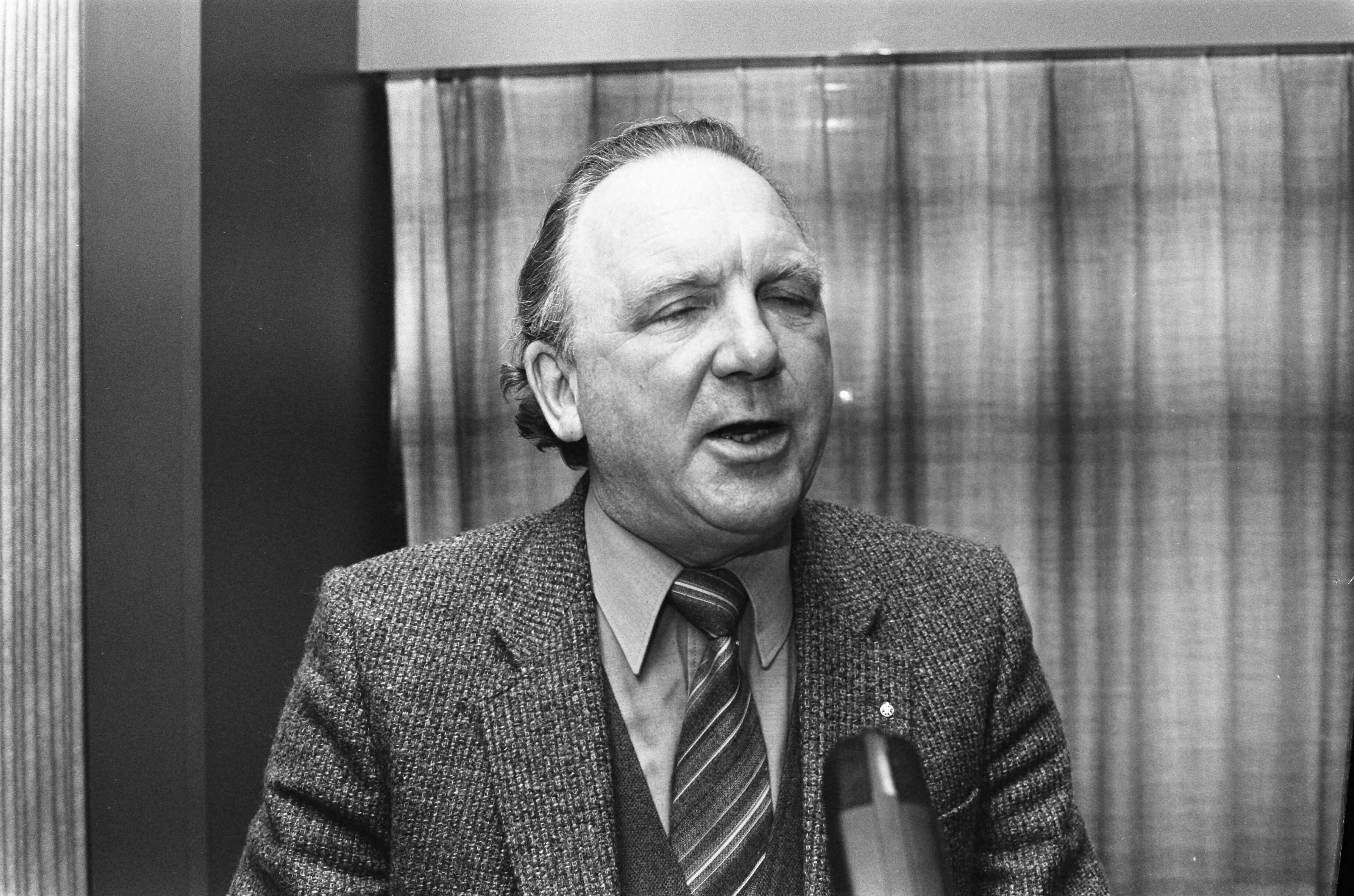Fotocollectie Anefo — KNVB-Bondsvergadering in Zeist, 11a Jo van Marle (kop) — Foto: Bogaerts, Rob / Anefo. Licentie: Set B: Rechtenvrij / Publiek Domein. Bron: Nationaal Archief. http://hdl.handle.net/10648/acf025f8-d0b4-102d-bcf8-003048976d84