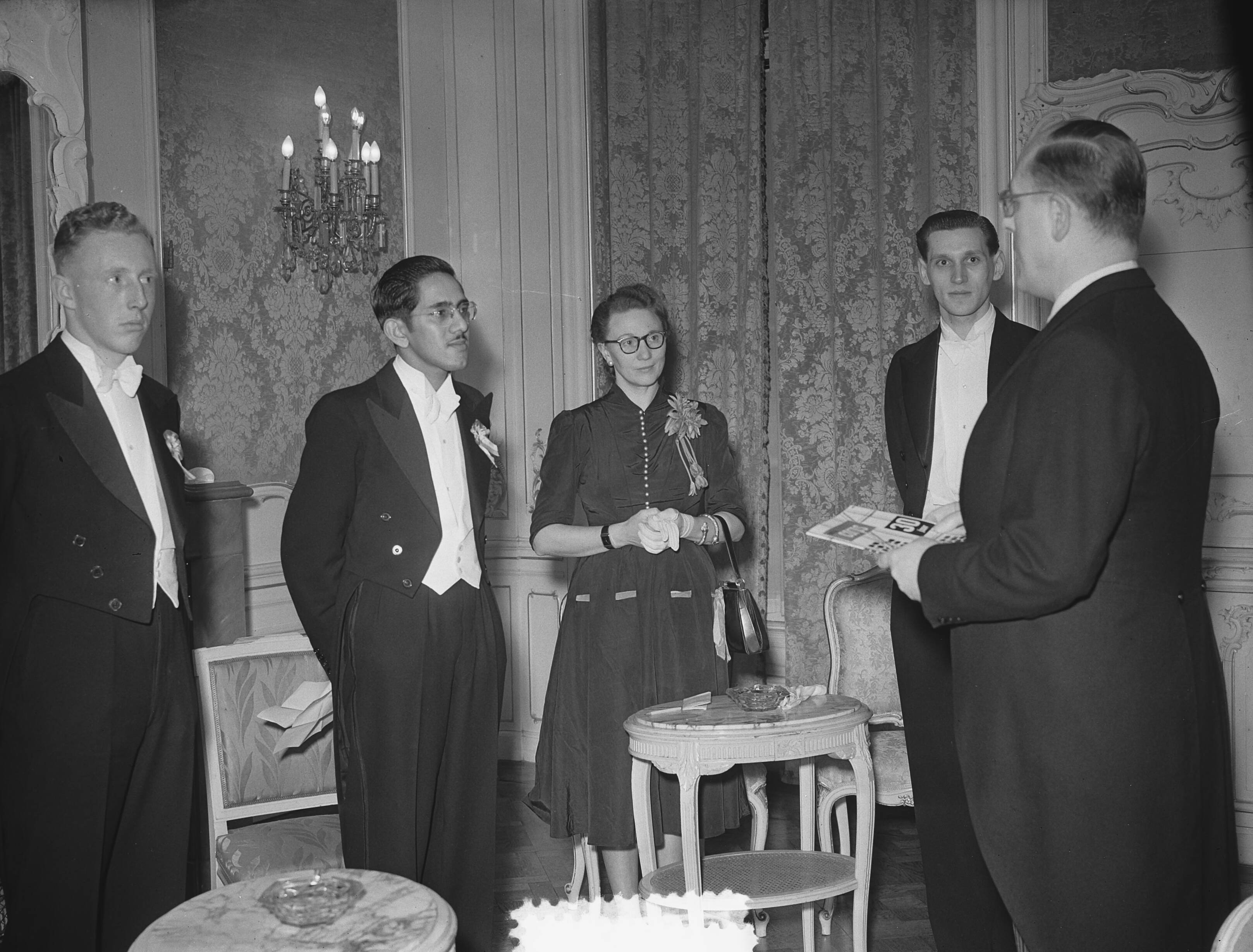MTS Den Haag jubileum — Foto: Bilsen, Joop van / Anefo. — Licentie: Set B: Rechtenvrij / Publiek Domein. Bron: Nationaal Archief. http://hdl.handle.net/10648/a8f46162-d0b4-102d-bcf8-003048976d84