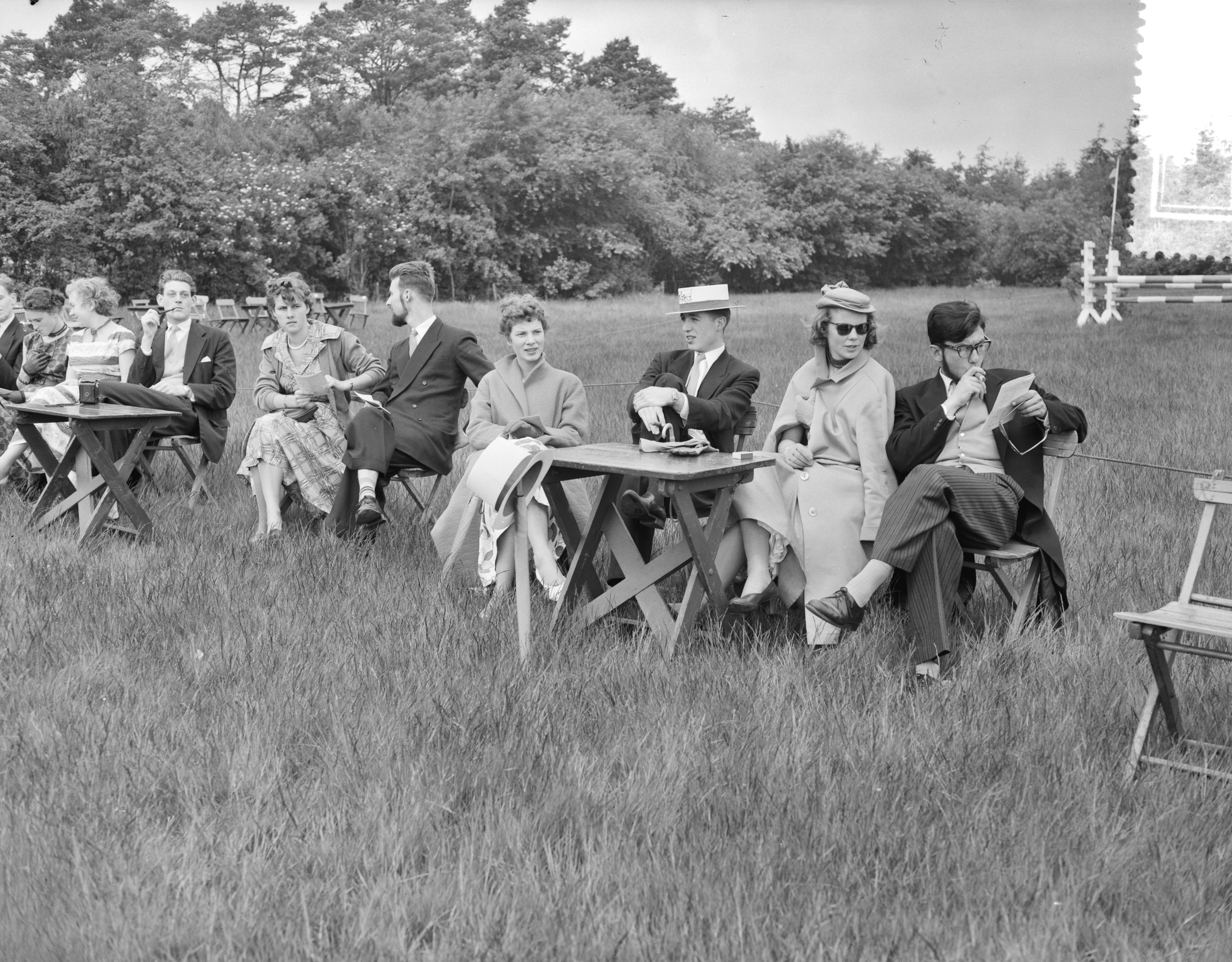 Lustrum USC Utrecht (1956) — Dressuur en Concours Hippique te Lage Vuursche t.g.v. lustrum USC — Foto: Rossem, Wim van / Anefo. Licentie: Set B: Rechtenvrij / Publiek Domein. Bron: Nationaal Archief. http://hdl.handle.net/10648/a94b0fc6-d0b4-102d-bcf8-003048976d84
