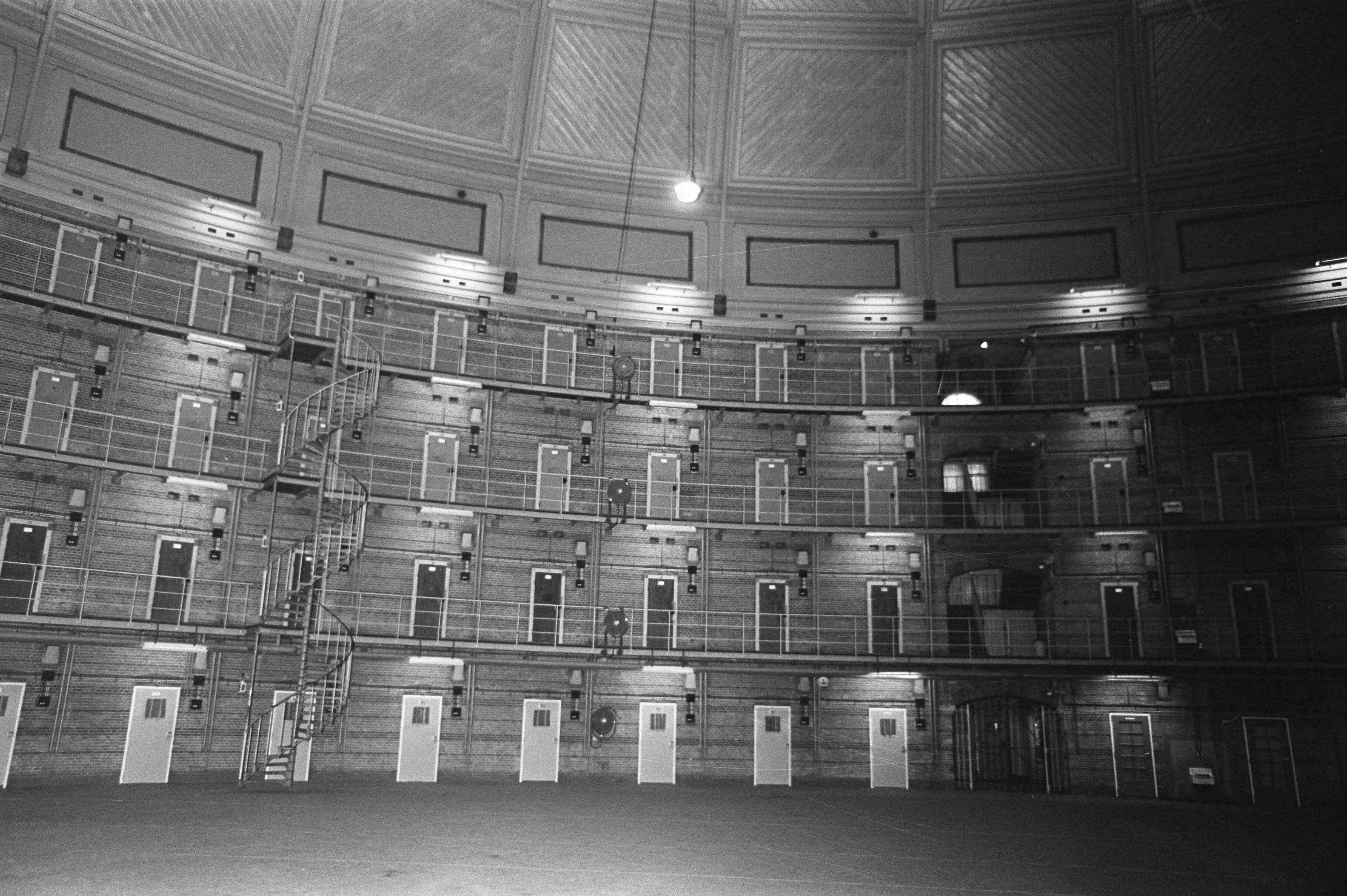 Fotocollectie Anefo — Gevangenis te Breda, in en exterieurs — Foto: Nijs, Jac. de / Anefo. Licentie: Set B: Rechtenvrij / Publiek Domein. Bron: Nationaal Archief. http://hdl.handle.net/10648/ab0fb3e8-d0b4-102d-bcf8-003048976d84