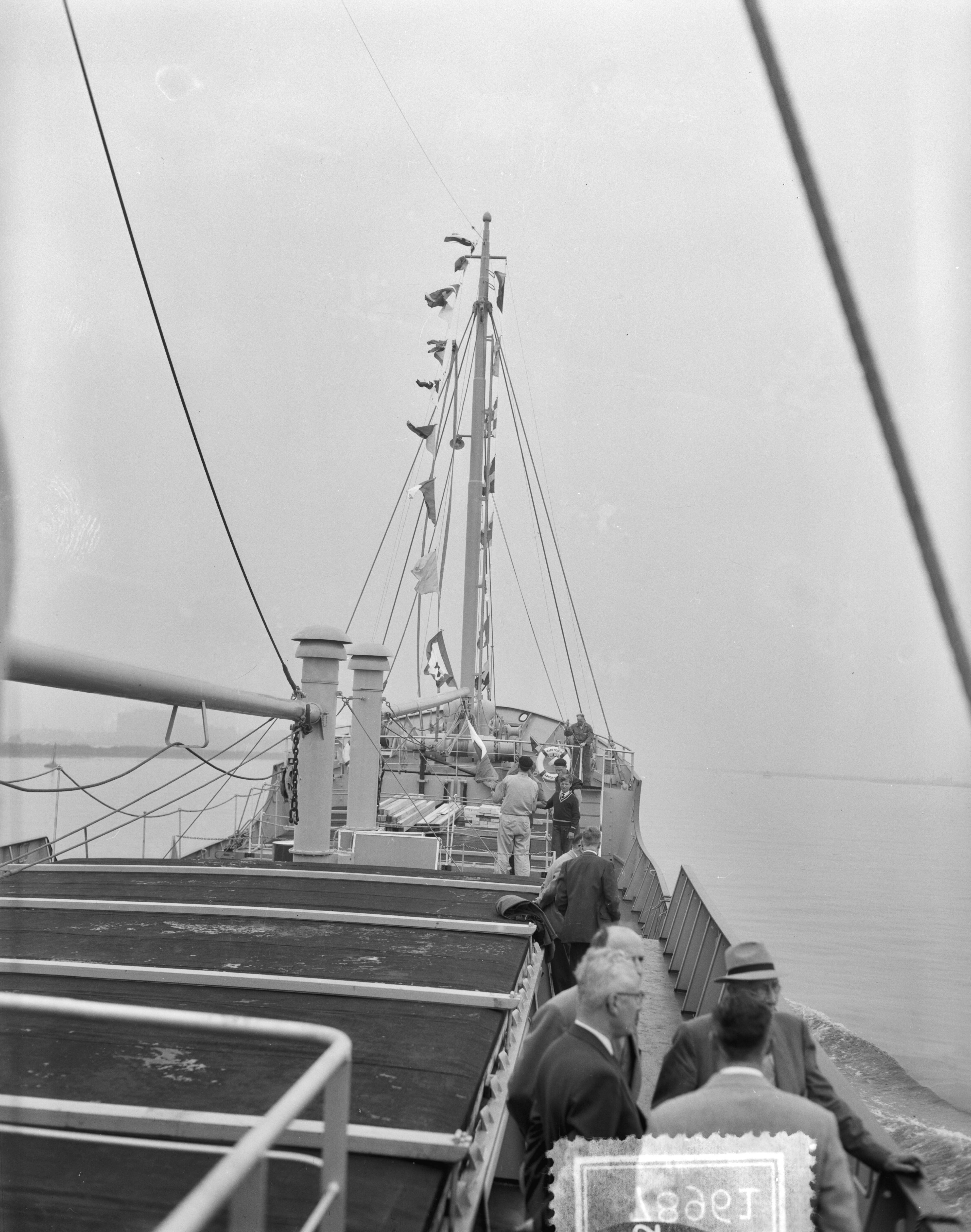 Fotocollectie Anefo — Proefvaart "Mary North" van N.V. Zaanlandse Scheepvaartmaatschappij Zaandam — Foto: Pot, Harry / Anefo. Licentie: Set B: Rechtenvrij / Publiek Domein. Bron: Nationaal Archief. http://hdl.handle.net/10648/a94be036-d0b4-102d-bcf8-003048976d84