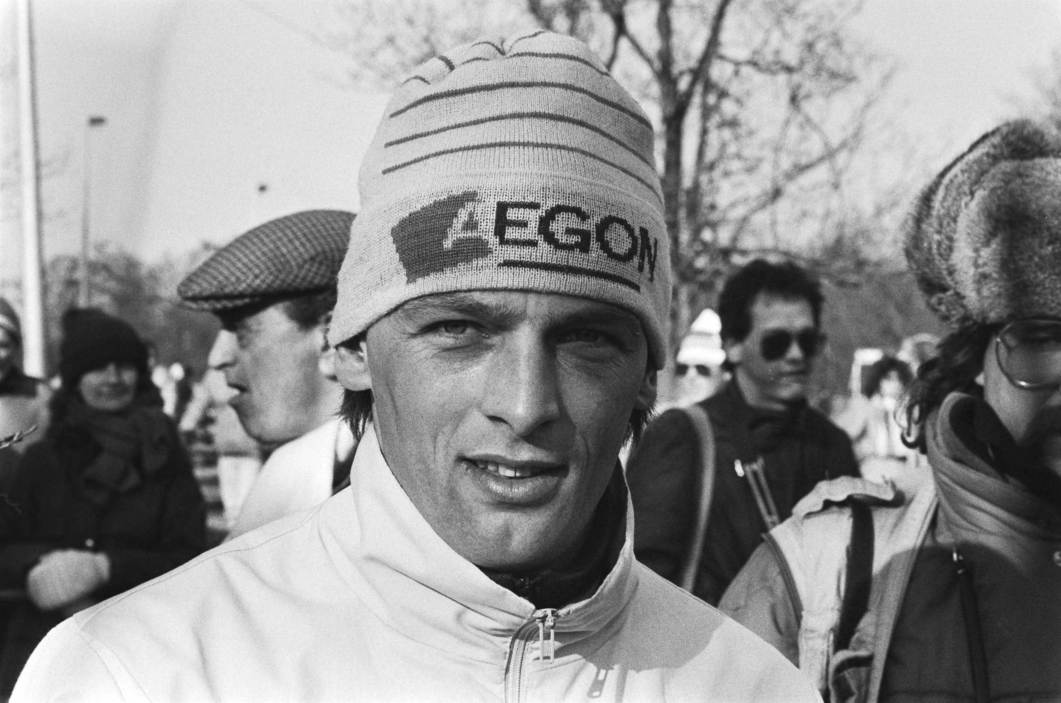 Schaatsdriedaagse Ankeveen — Henri Ruitenberg — Foto: Molendijk, Bart / Anefo. Licentie: Set B: Rechtenvrij / Publiek Domein. Bron: Nationaal Archief. http://hdl.handle.net/10648/ad4fce36-d0b4-102d-bcf8-003048976d84