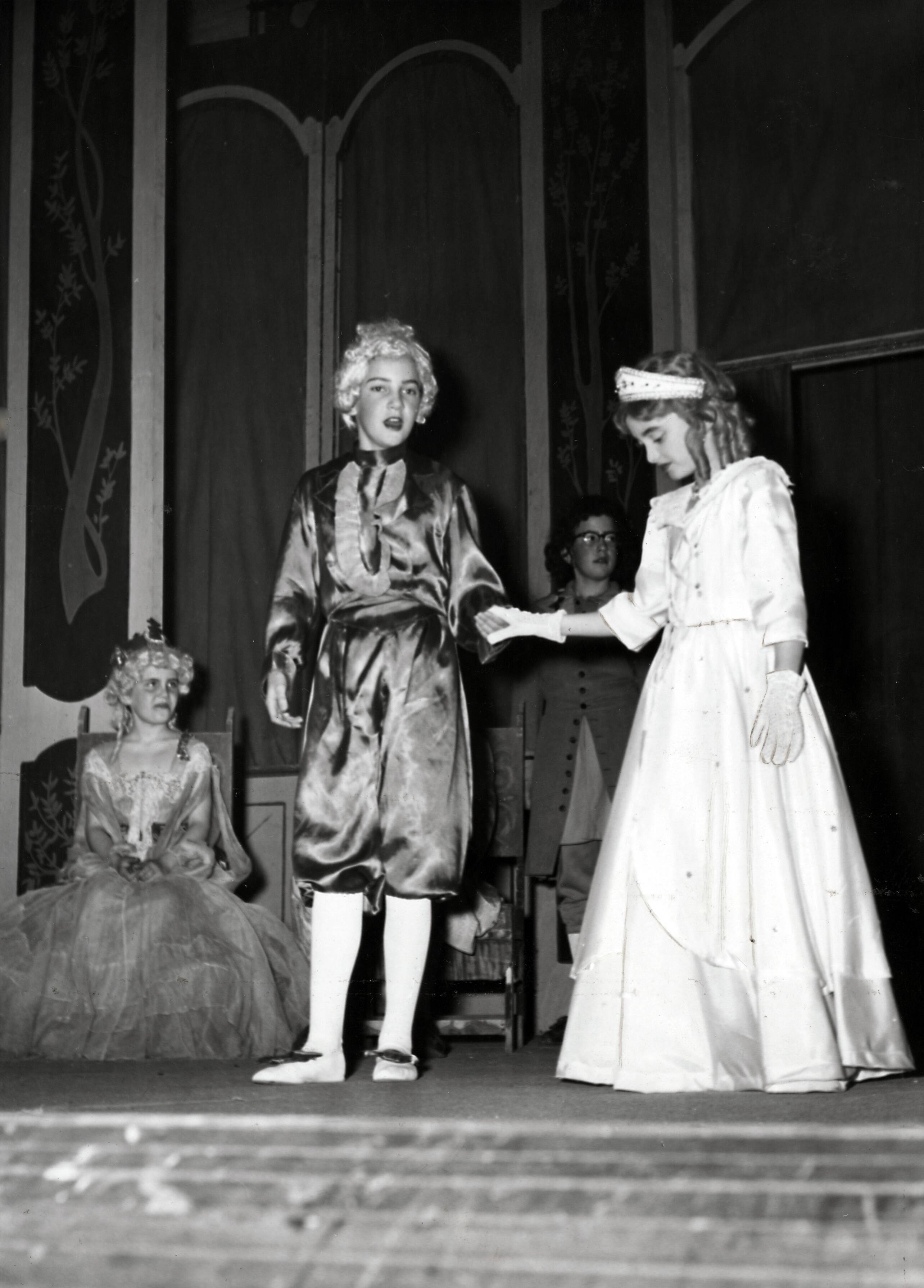 Collectie nader te bepalen — [50-jarig jubileum N.V. De Spaarnestad] [Feestavond in het Concertgebouw?] — Foto: Fotograaf Onbekend / Fotobureau onbekend / Spaarnestad Photo (05887). Licentie: Set B: Rechtenvrij / Publiek Domein. Bron: Nationaal Archief. http://hdl.handle.net/10648/35429da6-3a8d-a382-e063-6df0900a6686