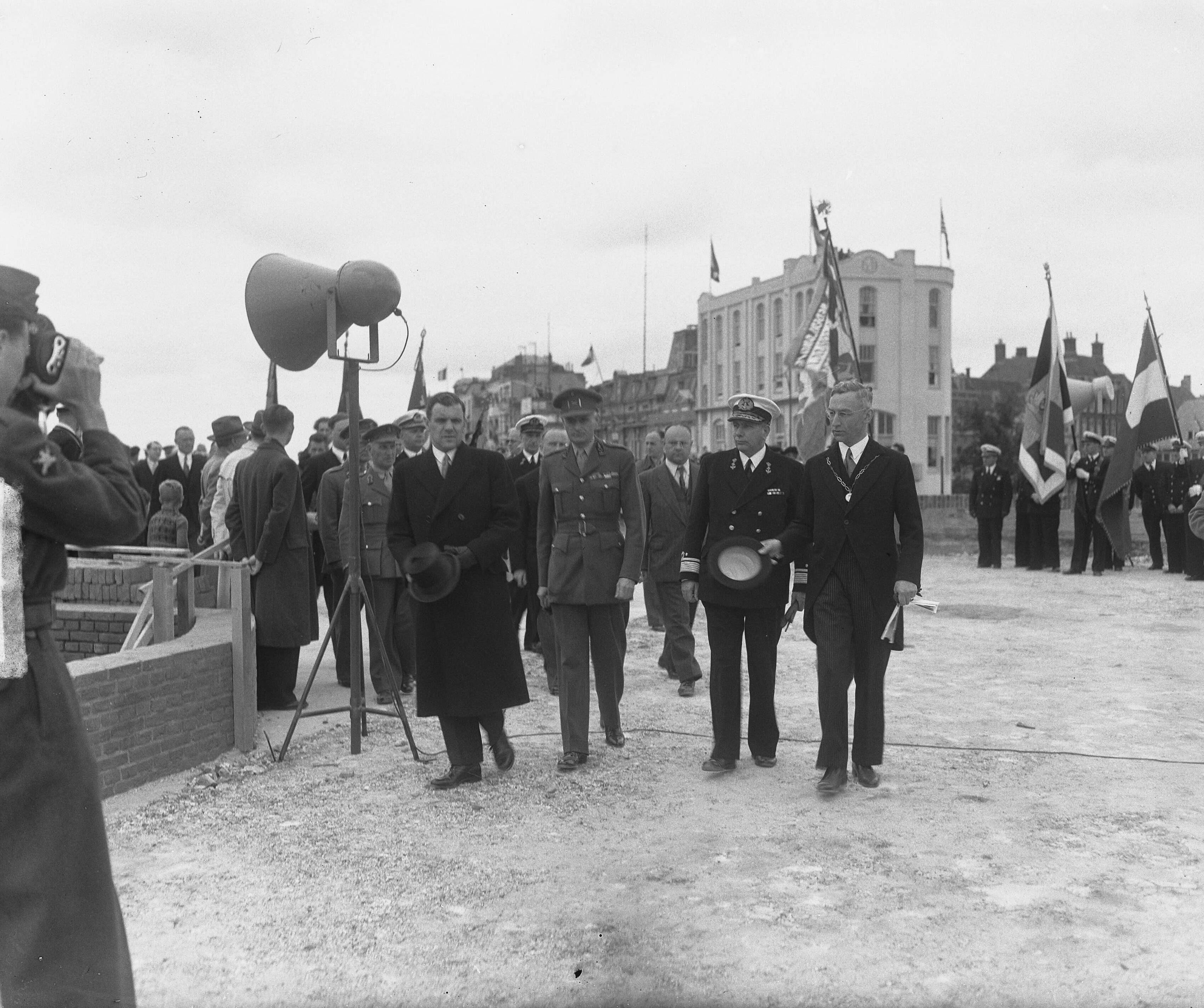 Fotocollectie Anefo — Vlissingen. Overzicht Belgische oudstrijders — Foto: Merk, Ben / Anefo. Licentie: Set B: Rechtenvrij / Publiek Domein. Bron: Nationaal Archief. http://hdl.handle.net/10648/a8c96f20-d0b4-102d-bcf8-003048976d84