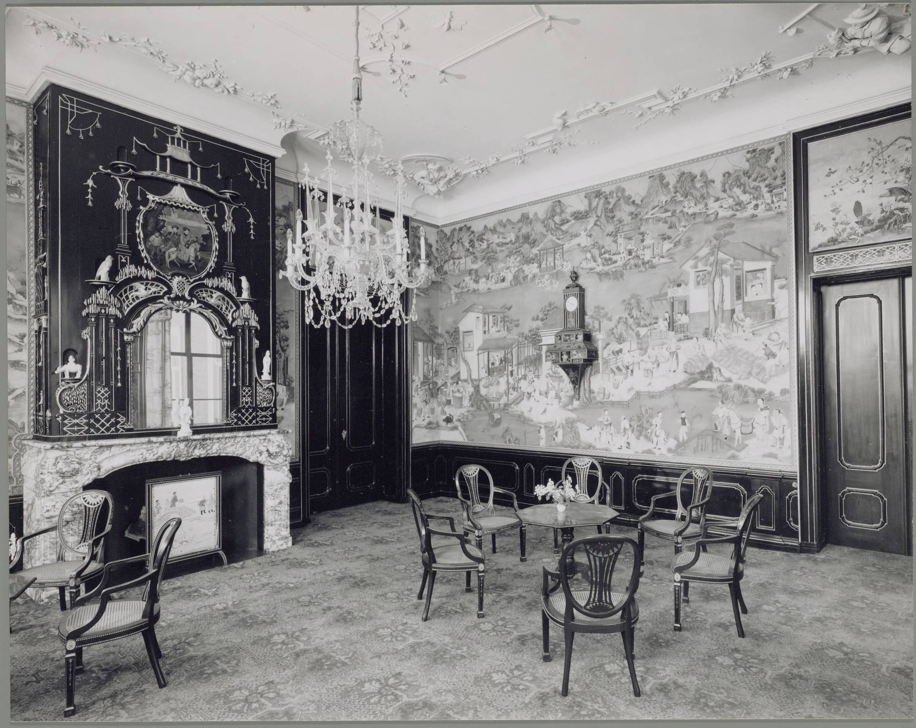 Paleis Huis ten Bosch te Den Haag — De Chinese kamer — Foto: Hofmeester, Bart / RVD. Licentie: Set B: Rechtenvrij / Publiek Domein. Bron: Nationaal Archief. http://hdl.handle.net/10648/afa8fe46-d0b4-102d-bcf8-003048976d84