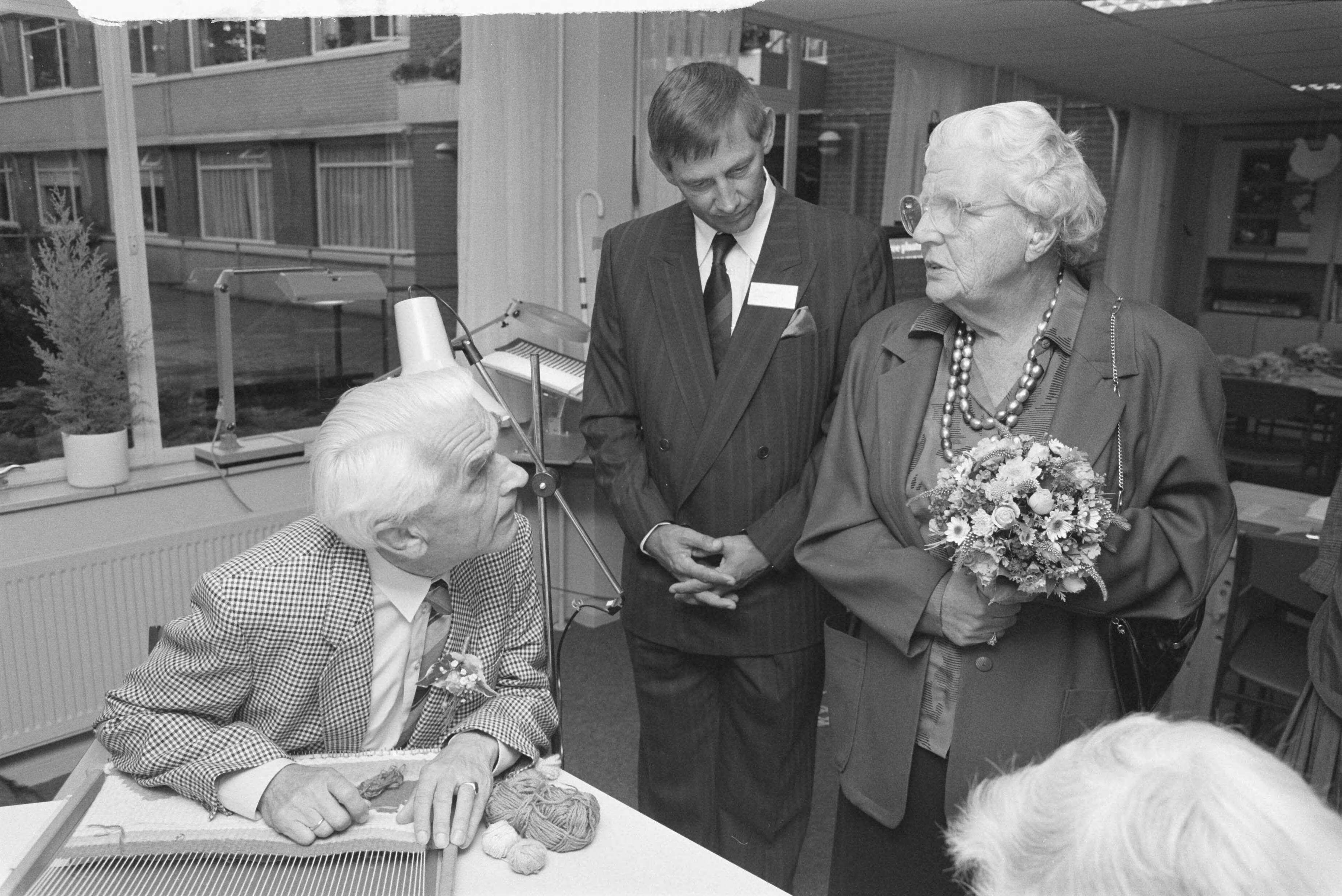 Fotocollectie Anefo — Prinses Juliana opent dagopvang visueel gehandicapten in Zeist — Foto: Bogaerts, Rob / Anefo. Licentie: Set B: Rechtenvrij / Publiek Domein. Bron: Nationaal Archief. http://hdl.handle.net/10648/ad6cf9f2-d0b4-102d-bcf8-003048976d84