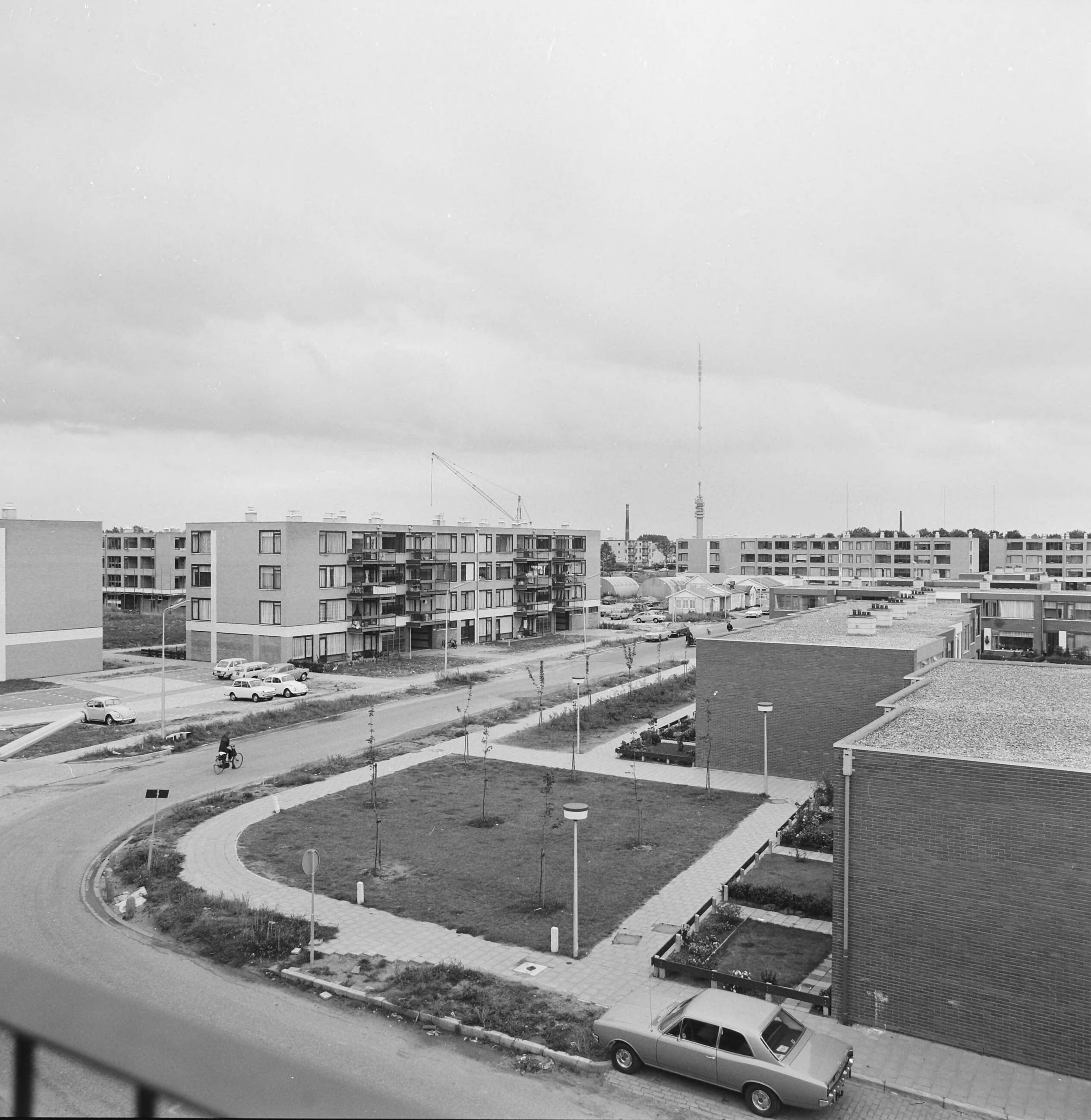Fotocollectie Nederlandse Heidemaatschappij — IJsselstein|stadsgezichten |woonwijken — Foto: Fotograaf Onbekend / Heidemij. Licentie: Set B: Rechtenvrij / Publiek Domein. Bron: Nationaal Archief. http://hdl.handle.net/10648/ae533958-d0b4-102d-bcf8-003048976d84
