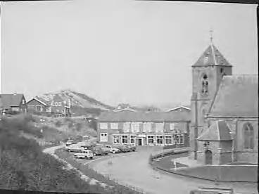 Fotocollectie Rijksvoorlichtingsdienst Eigen — Zoudelande, Walcheren, Zeeland. [Catharinakerk] — Foto: Schuurman, Ralph L. / RVD. Licentie: Set B: Rechtenvrij / Publiek Domein. Bron: Nationaal Archief. http://hdl.handle.net/10648/af709cea-d0b4-102d-bcf8-003048976d84