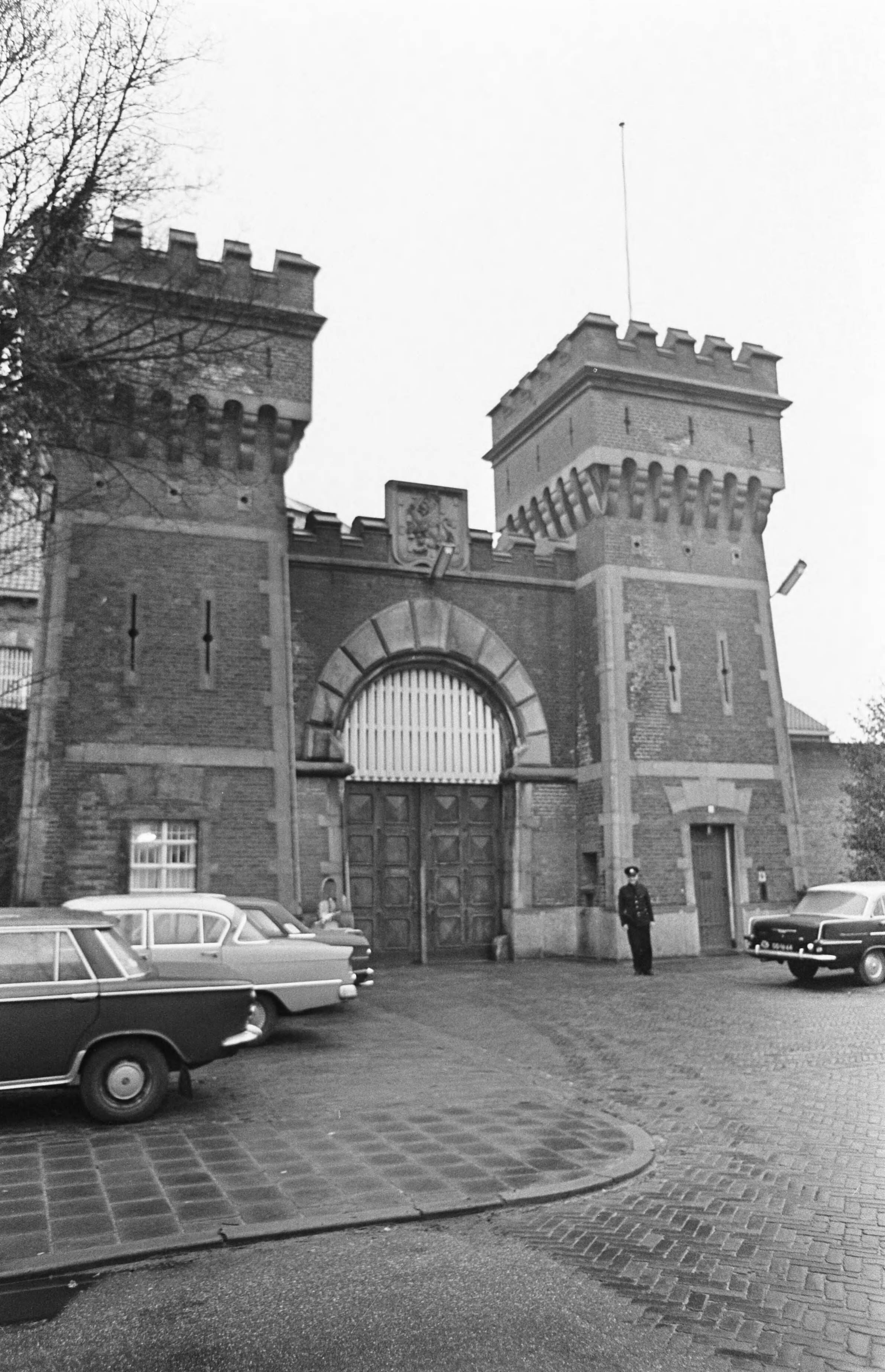 Fotocollectie Anefo — Gevangenis te Breda, in en exterieurs — Foto: Nijs, Jac. de / Anefo. Licentie: Set B: Rechtenvrij / Publiek Domein. Bron: Nationaal Archief. http://hdl.handle.net/10648/ab0fb8ca-d0b4-102d-bcf8-003048976d84