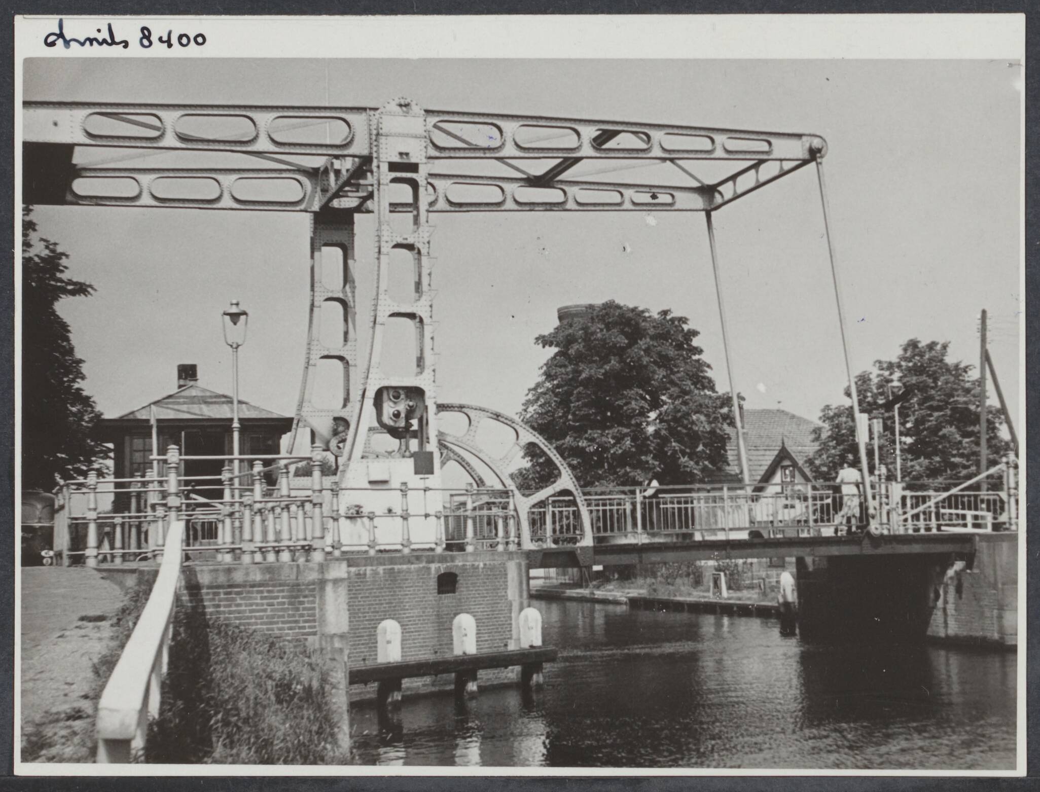 Aalst t/m Aartswoud — Aardam [ophaalbrug over het Aarkanaal] — Foto: Onbekend / Publiek Domein of Rechtenvrij. Licentie: Set B: Rechtenvrij / Publiek Domein. Bron: Nationaal Archief. http://hdl.handle.net/10648/274746e3-87a0-9a70-20b8-a095efb8c2f9