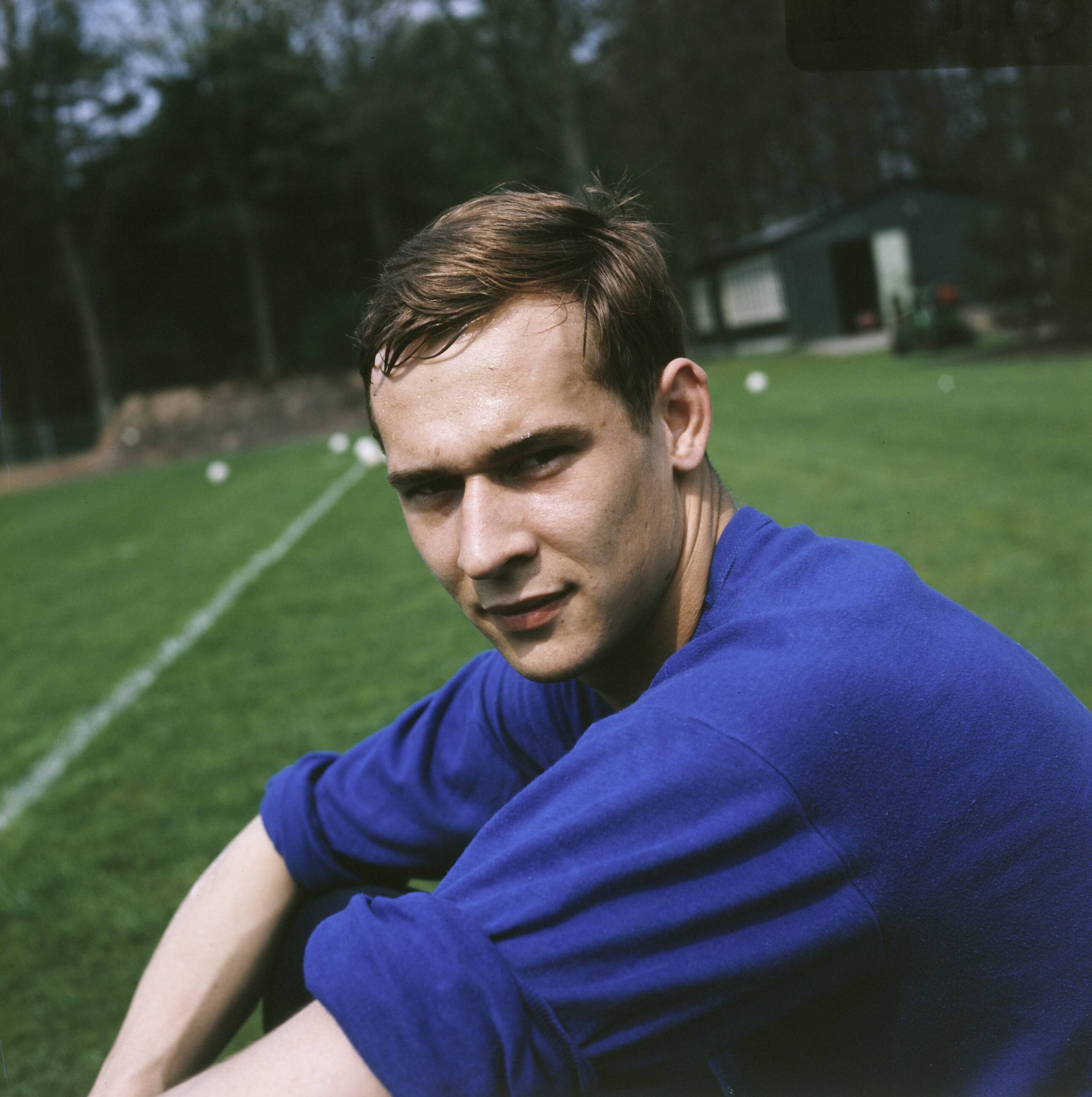 Fotocollectie Anefo — Training Nederlands Elftal te Zeist; Jan van Beveren (keeper) — Foto: Kroon, Ron / Anefo. Licentie: Set B: Rechtenvrij / Publiek Domein. Bron: Nationaal Archief. http://hdl.handle.net/10648/ad8f1adc-d0b4-102d-bcf8-003048976d84