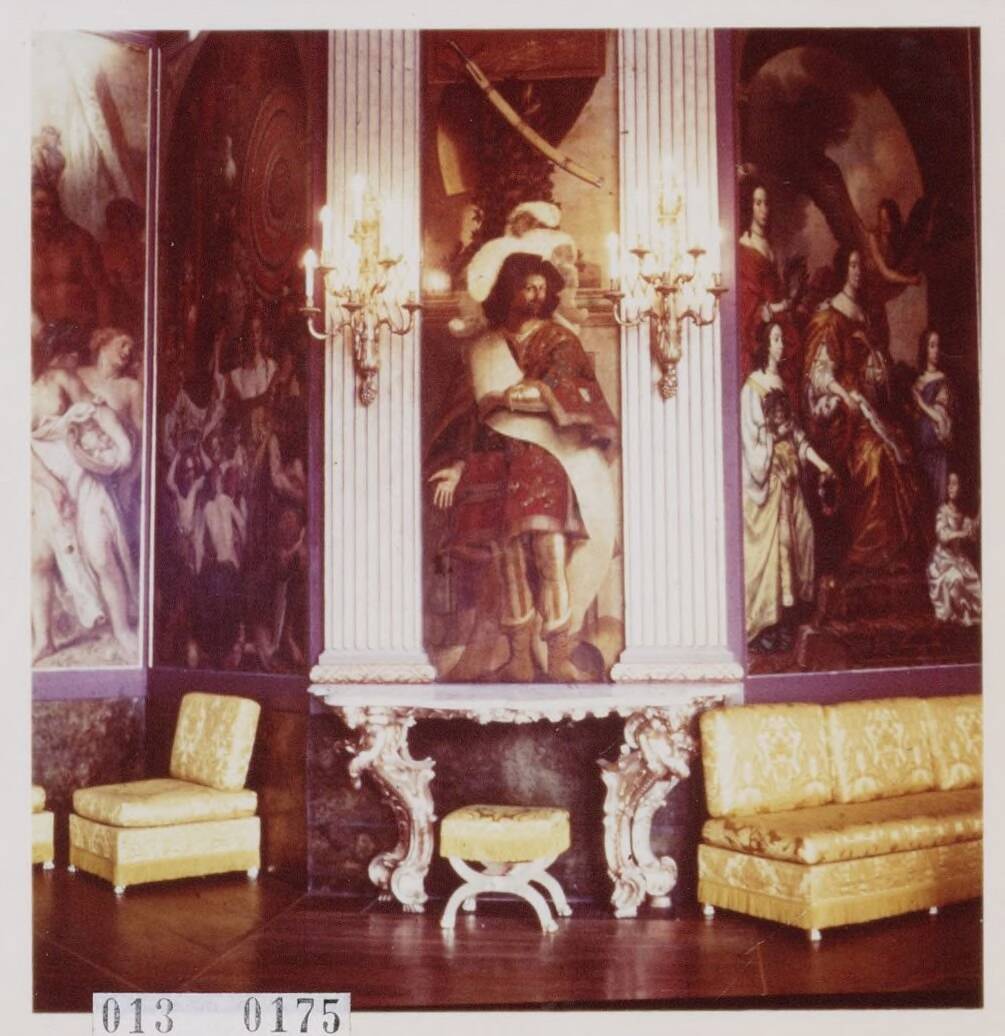 Paleis Huis ten Bosch te Den Haag — Oranjezaal. Schildering — Foto: Onbekend / RVD. Licentie: Set B: Rechtenvrij / Publiek Domein. Bron: Nationaal Archief. http://hdl.handle.net/10648/afa8c192-d0b4-102d-bcf8-003048976d84