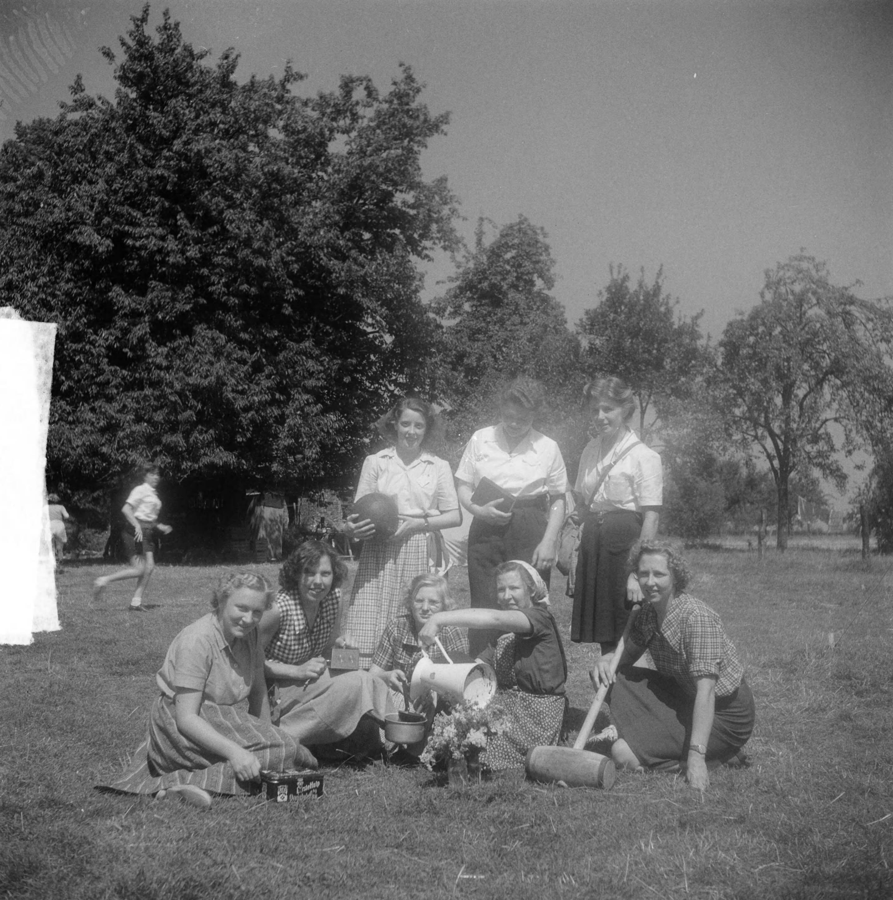 VCJC kamp Mheer — Foto: Oorschot, […] van / Anefo. — Licentie: Set B: Rechtenvrij / Publiek Domein. Bron: Nationaal Archief. http://hdl.handle.net/10648/a8dd4824-d0b4-102d-bcf8-003048976d84