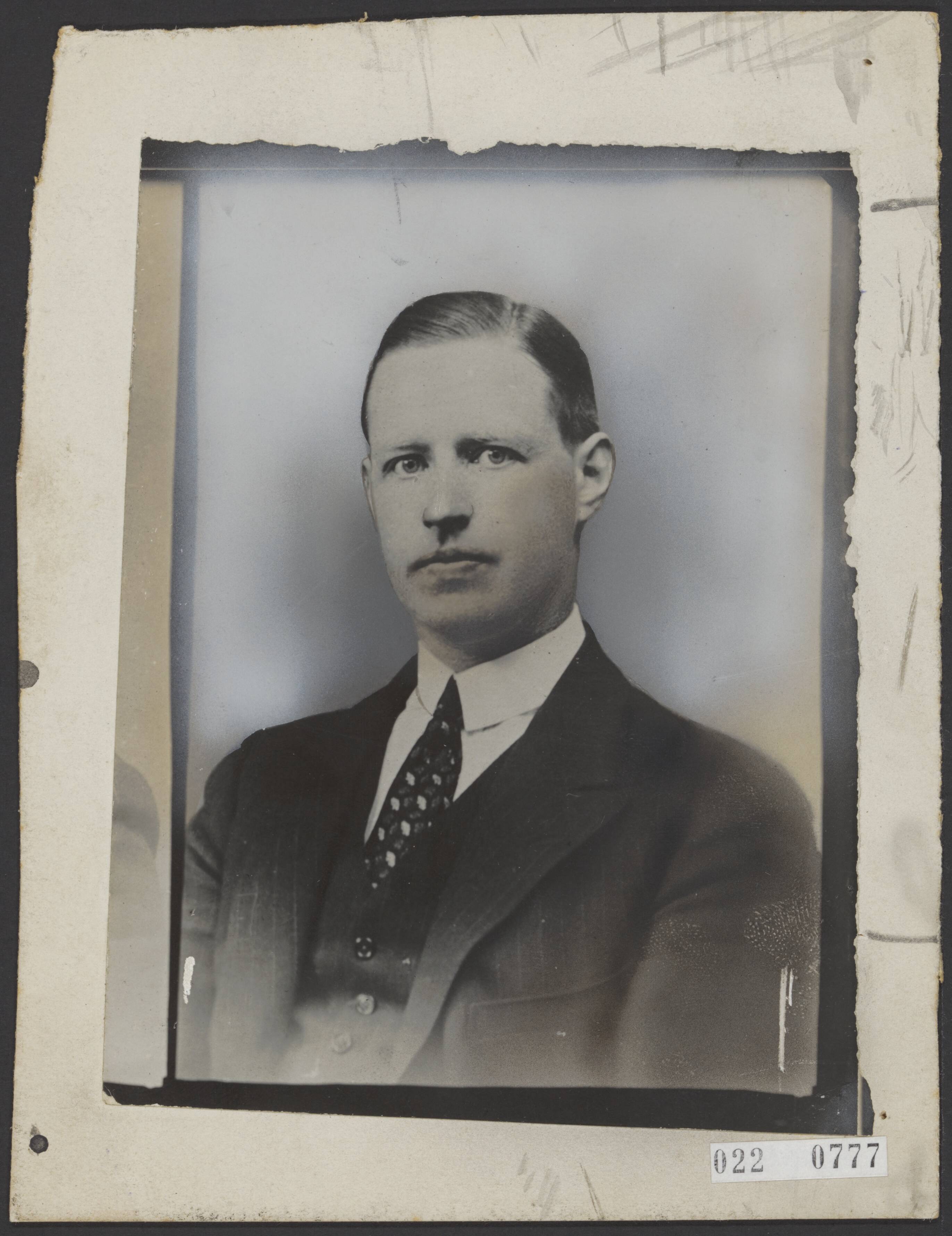 Fotocollectie Elsevier Binnenland — Jhr. Alidius Warmoldus Lambertus Tjarda van Starkenborch Stachouwer (1888-1978). Commissaris der Koningin in Groningen (1925-1933) — Foto: Kramer, Piet. Licentie: Set B: Rechtenvrij / Publiek Domein. Bron: Nationaal Archief. http://hdl.handle.net/10648/add31f7a-d0b4-102d-bcf8-003048976d84