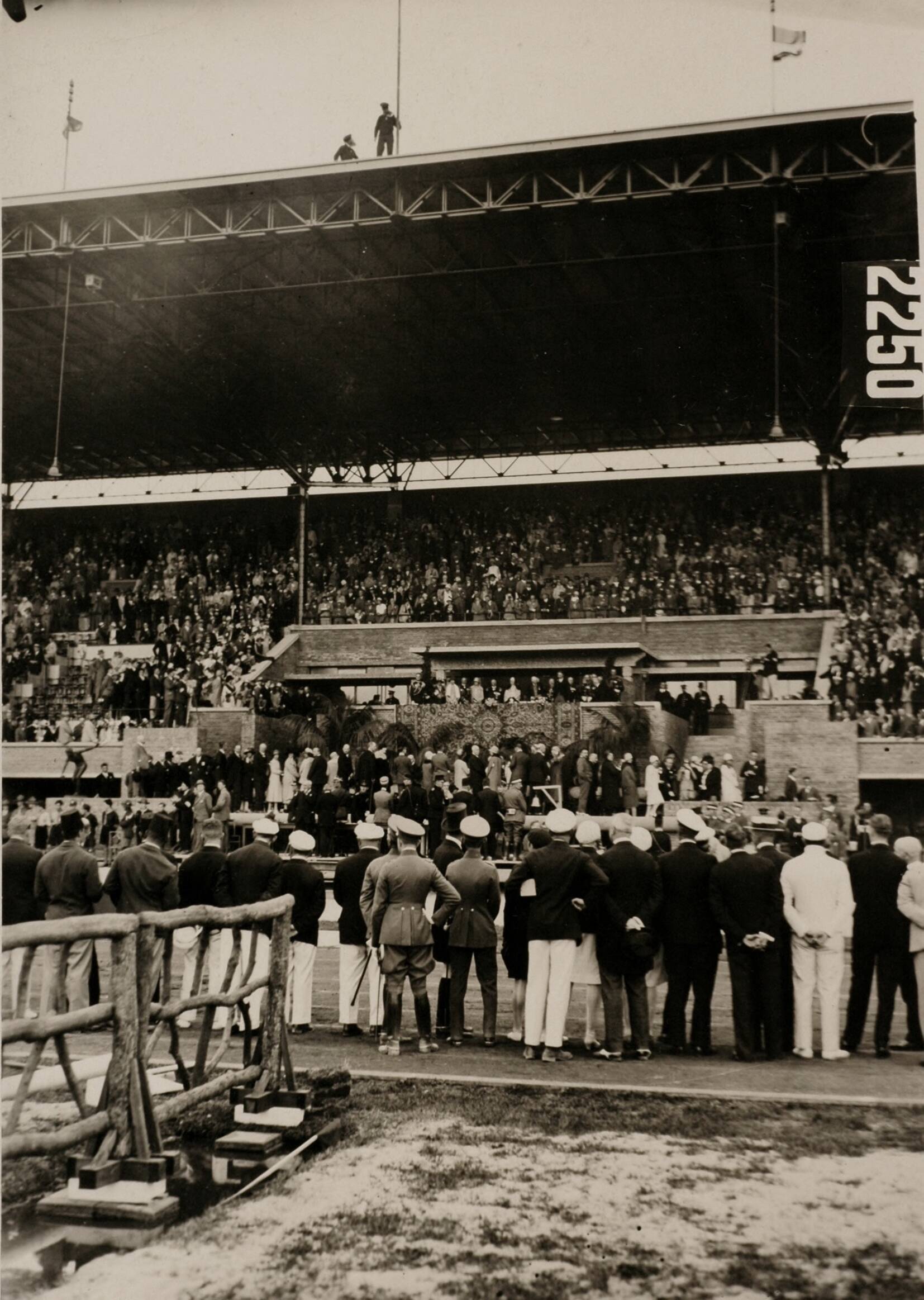 Sport — Sport. Olympische Spelen 1928 Amsterdam, Nederland: overzichtsfoto van de prijsuitreiking. — Foto: Fotograaf Onbekend / Algemeen Fotobureau Amsterdam / Spaarnestad Photo (05887). Licentie: Set B: Rechtenvrij / Publiek Domein. Bron: Nationaal Archief. http://hdl.handle.net/10648/35429da6-d557-a382-e063-6df0900a6686
