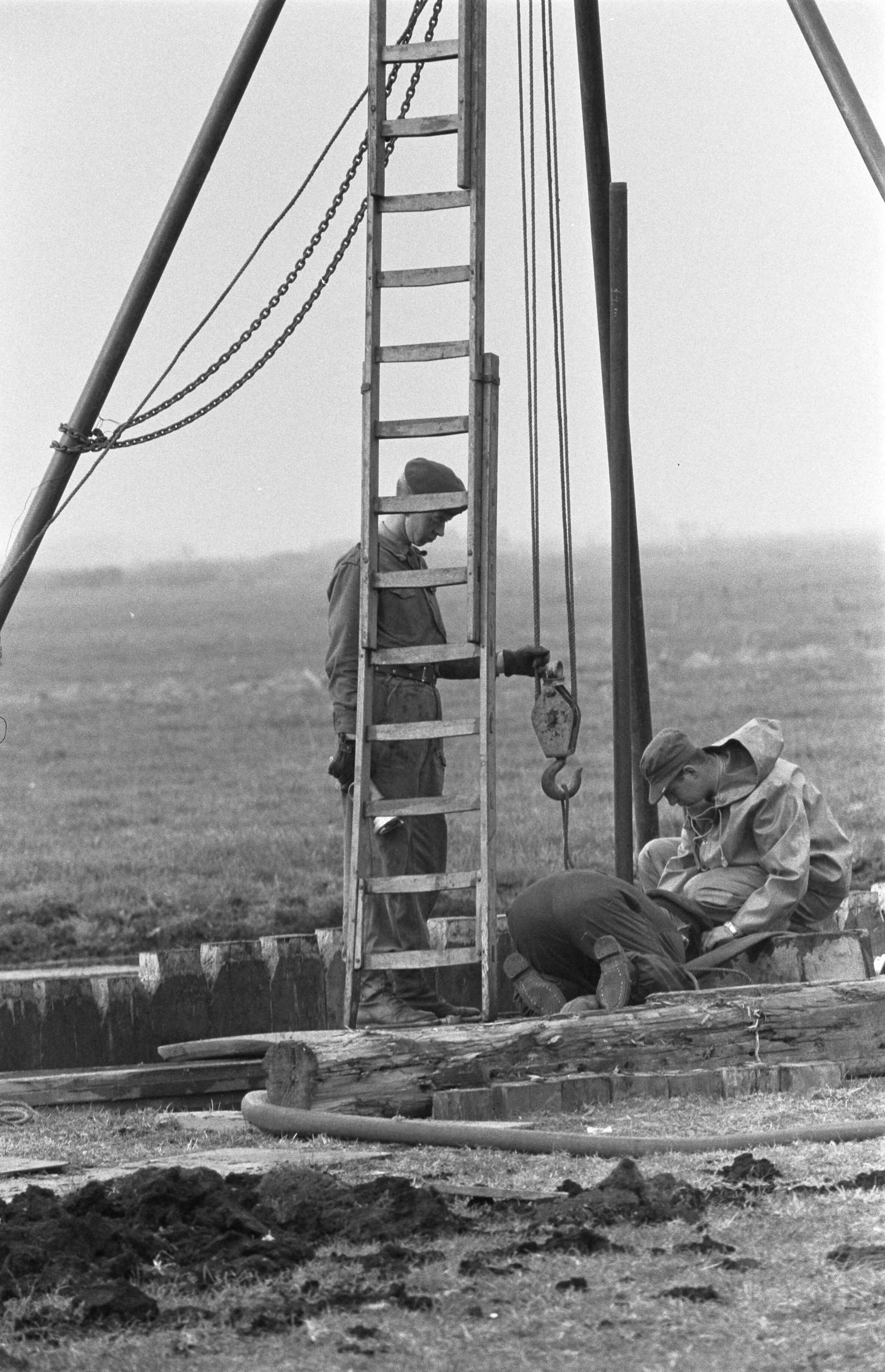 Fotocollectie Anefo — Gat te Wormer — Foto: Rossem, Wim van / Anefo. Licentie: Set B: Rechtenvrij / Publiek Domein. Bron: Nationaal Archief. http://hdl.handle.net/10648/a99fafcc-d0b4-102d-bcf8-003048976d84
