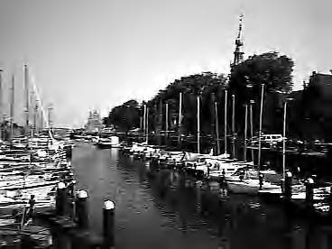 Fotocollectie Rijksvoorlichtingsdienst Eigen — [Veere. Jachthaven] — Foto: Rijksvoorlichtingsdienst (RVD). Licentie: Set B: Rechtenvrij / Publiek Domein. Bron: Nationaal Archief. http://hdl.handle.net/10648/af4827f6-d0b4-102d-bcf8-003048976d84