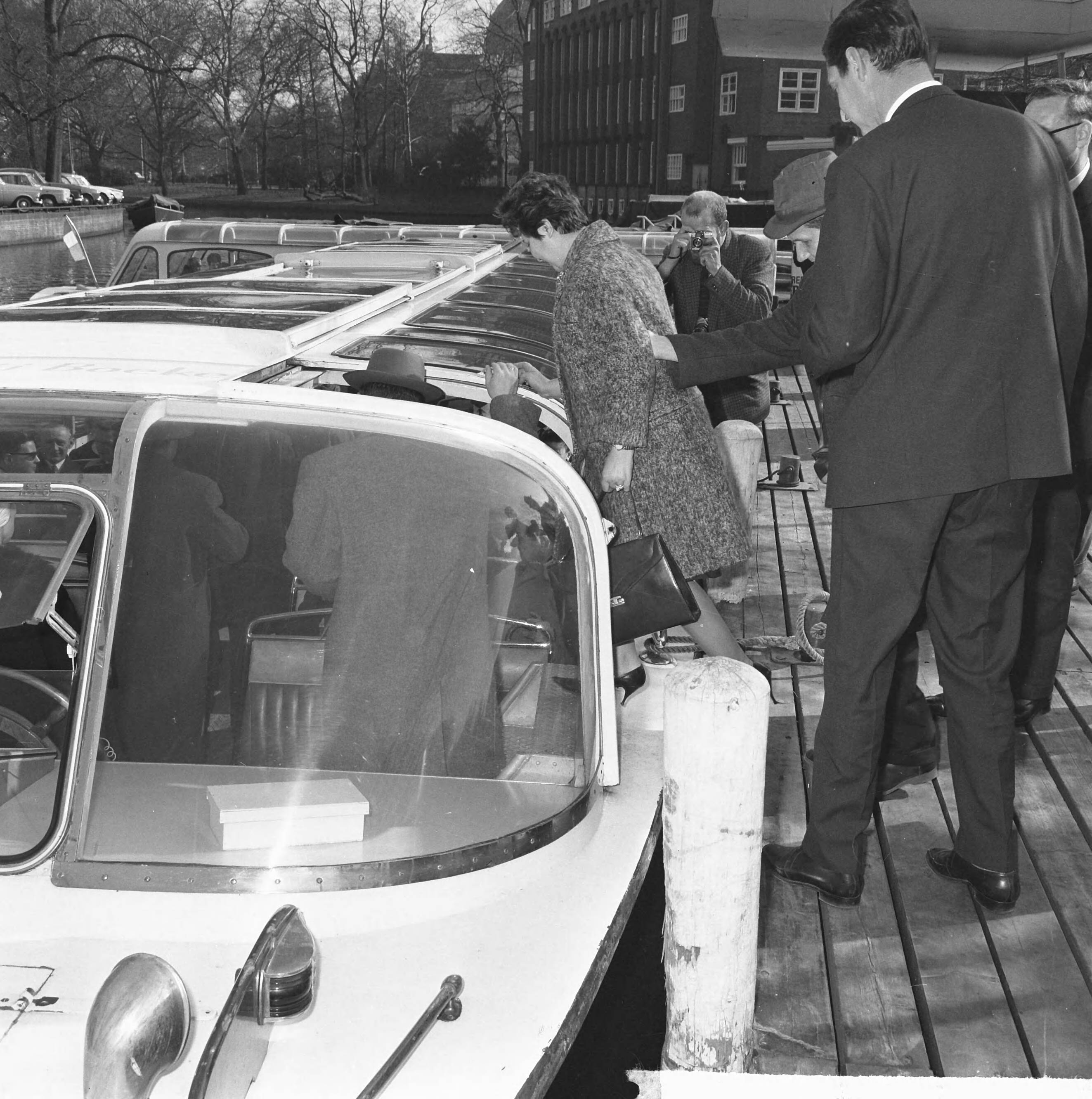 Fotocollectie Anefo — Opdracht Congresgebouw gemeente Den Haag , reportage — Foto: Nijs, Jac. de / Anefo. Licentie: Set B: Rechtenvrij / Publiek Domein. Bron: Nationaal Archief. http://hdl.handle.net/10648/aa637c40-d0b4-102d-bcf8-003048976d84