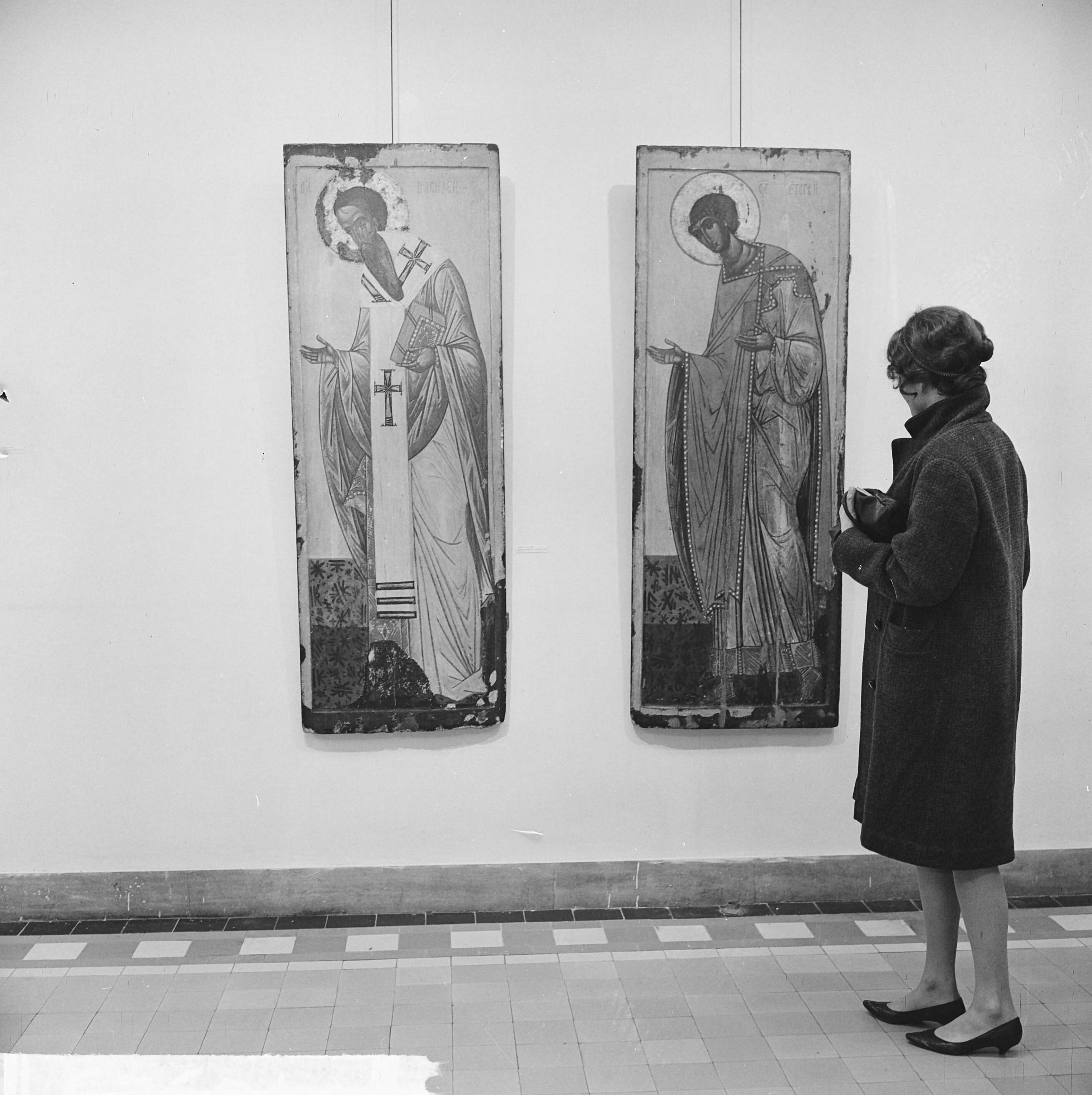 Fotocollectie Anefo — Tentoonstelling van Iconen te Utrecht. Vele bijzondere en waardevolle Iconen — Foto: Koch, Eric / Anefo. Licentie: Set B: Rechtenvrij / Publiek Domein. Bron: Nationaal Archief. http://hdl.handle.net/10648/aa2a249a-d0b4-102d-bcf8-003048976d84