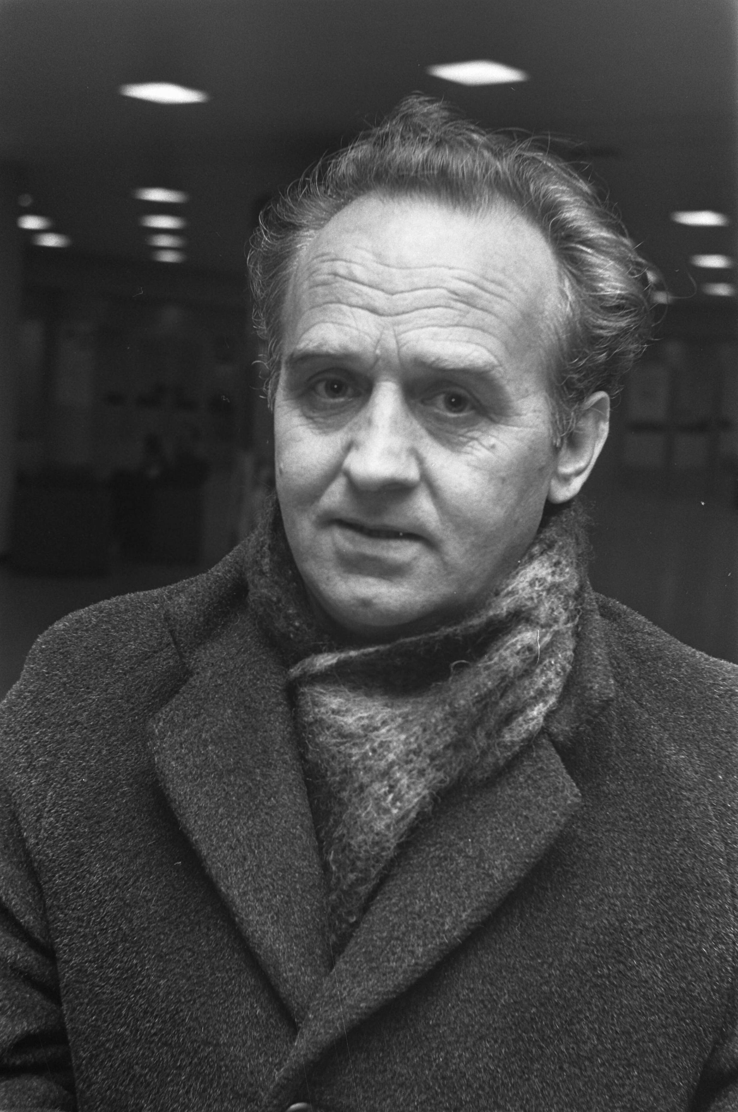 Fotocollectie Anefo — Congres PvdA in Nederlands Congresgebouw in Den Haag ds. Ketelaar (uit Drachten), (van de "Blauwe Revolutie") — Foto: Evers, Joost / Anefo. Licentie: Set B: Rechtenvrij / Publiek Domein. Bron: Nationaal Archief. http://hdl.handle.net/10648/ab6154be-d0b4-102d-bcf8-003048976d84
