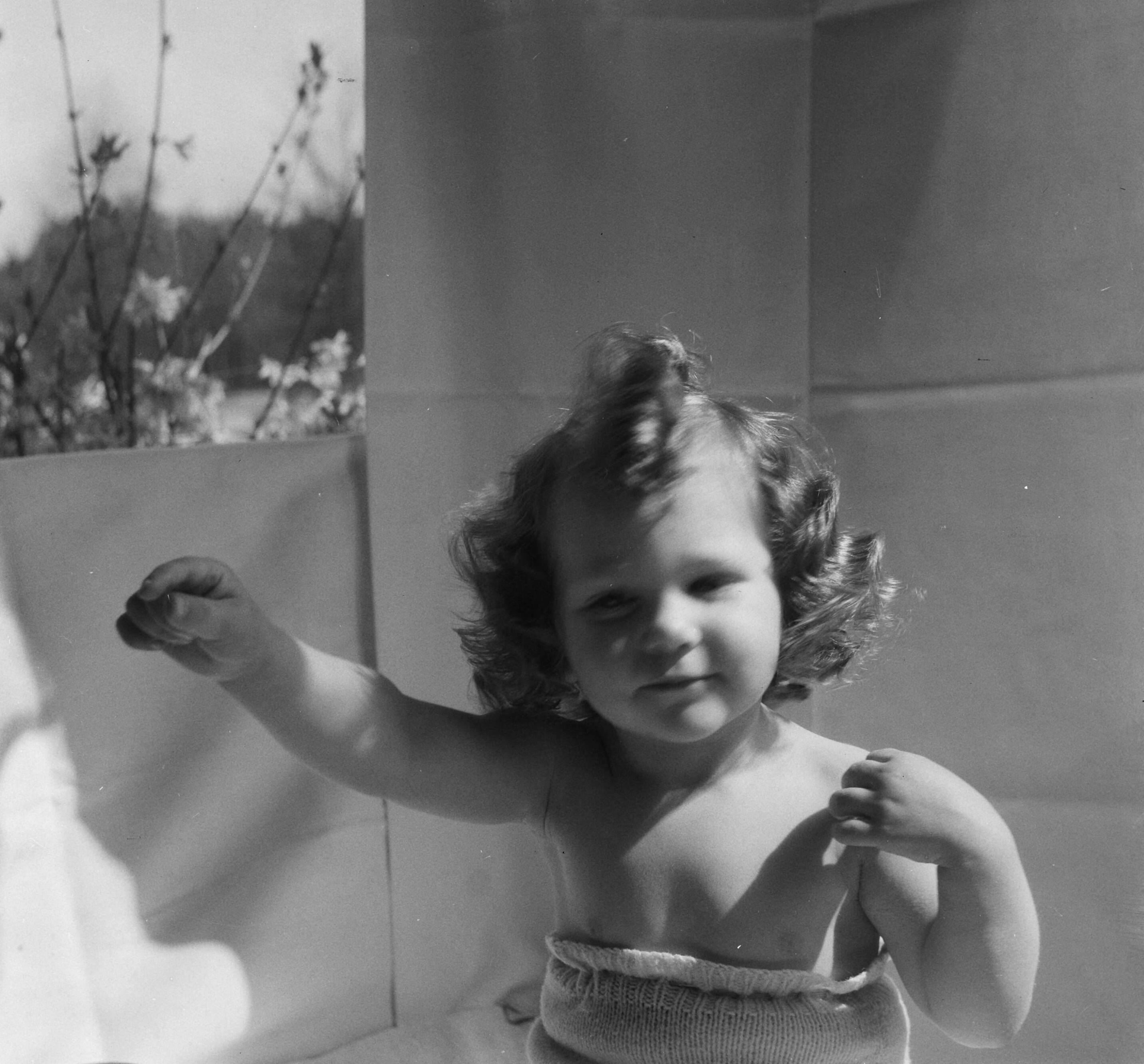 Fotocollectie Anefo — Kindje Werner (Zeist) — Foto: Merk, Ben / Anefo. Licentie: Set B: Rechtenvrij / Publiek Domein. Bron: Nationaal Archief. http://hdl.handle.net/10648/a8c6c20c-d0b4-102d-bcf8-003048976d84