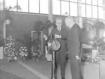 Fotocollectie Anefo — Opening nieuwe werf Zaanlandse Scheepsbouw Maatschappij te Zaandam — Foto: Bilsen, Joop van / Anefo. Licentie: Set B: Rechtenvrij / Publiek Domein. Bron: Nationaal Archief. http://hdl.handle.net/10648/a96f67fe-d0b4-102d-bcf8-003048976d84