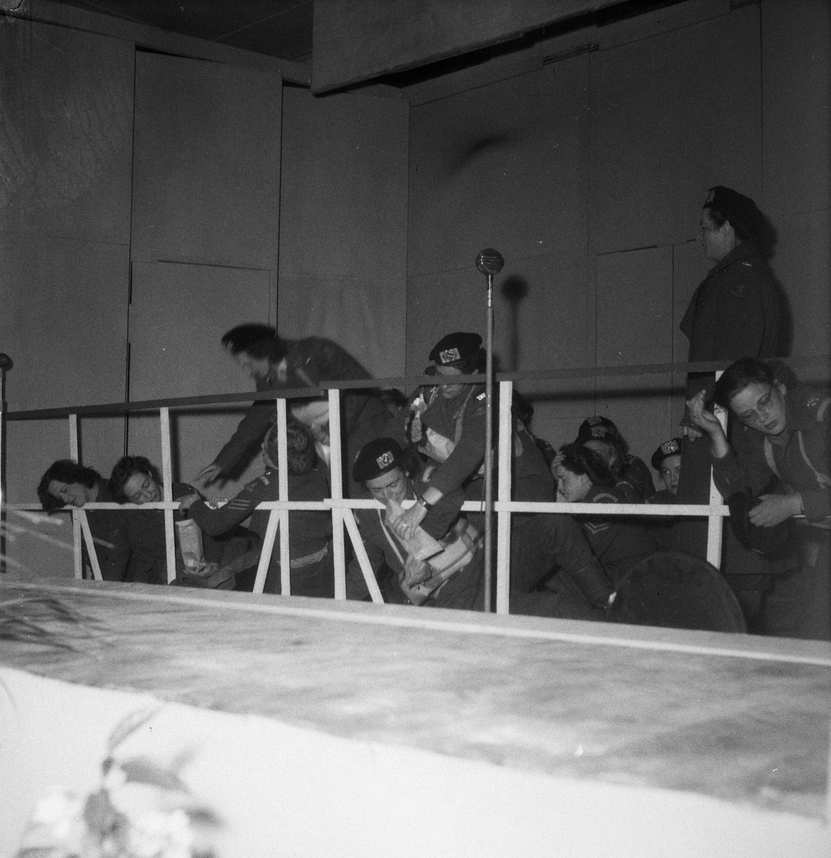 Fotocollectie Anefo — Vijf jarig bestaan VHK Den Haag — Foto: Oorschot, […] van / Anefo. Licentie: Set B: Rechtenvrij / Publiek Domein. Bron: Nationaal Archief. http://hdl.handle.net/10648/a8c6bf28-d0b4-102d-bcf8-003048976d84