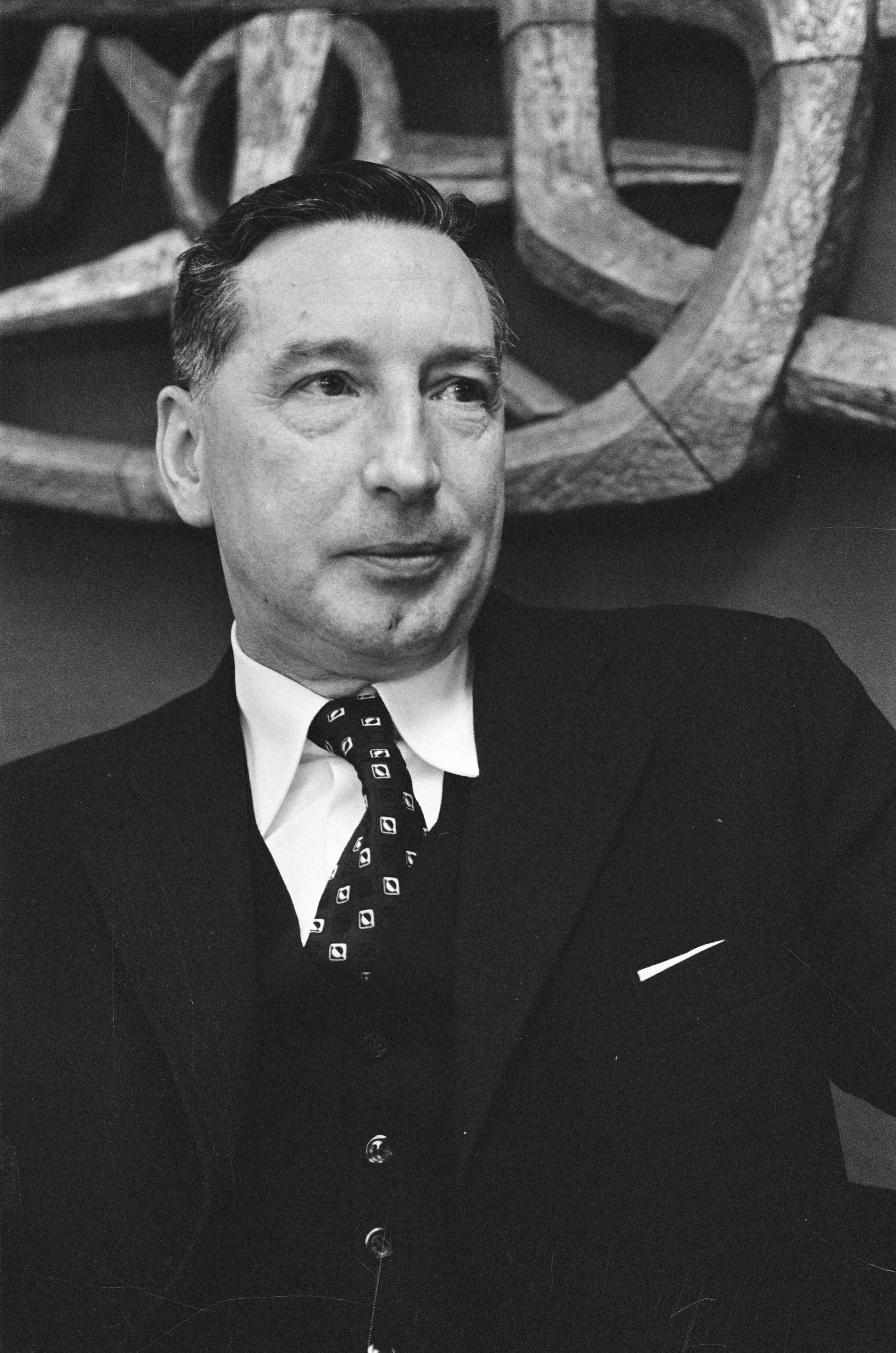 Fotocollectie Anefo — Gezamenlijke Werkgeversbonden geven persconferentie in Den Haag ; NCW-voorzitter De Wit (kop) — Foto: Verhoeff, Bert / Anefo. Licentie: Set B: Rechtenvrij / Publiek Domein. Bron: Nationaal Archief. http://hdl.handle.net/10648/ac639200-d0b4-102d-bcf8-003048976d84