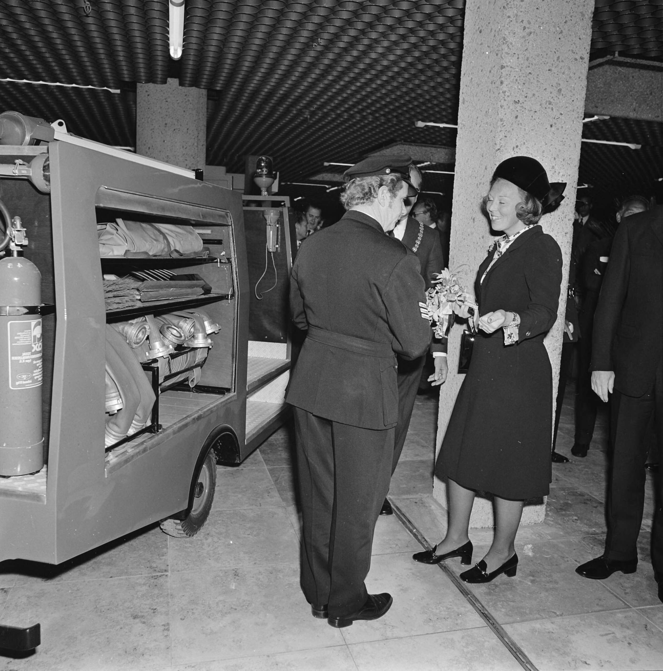 Fotocollectie Anefo — Prinses Beatrix opent Hoog Catharijne in Utrecht — Foto: Mieremet, Rob / Anefo. Licentie: Set B: Rechtenvrij / Publiek Domein. Bron: Nationaal Archief. http://hdl.handle.net/10648/ac37aa0a-d0b4-102d-bcf8-003048976d84