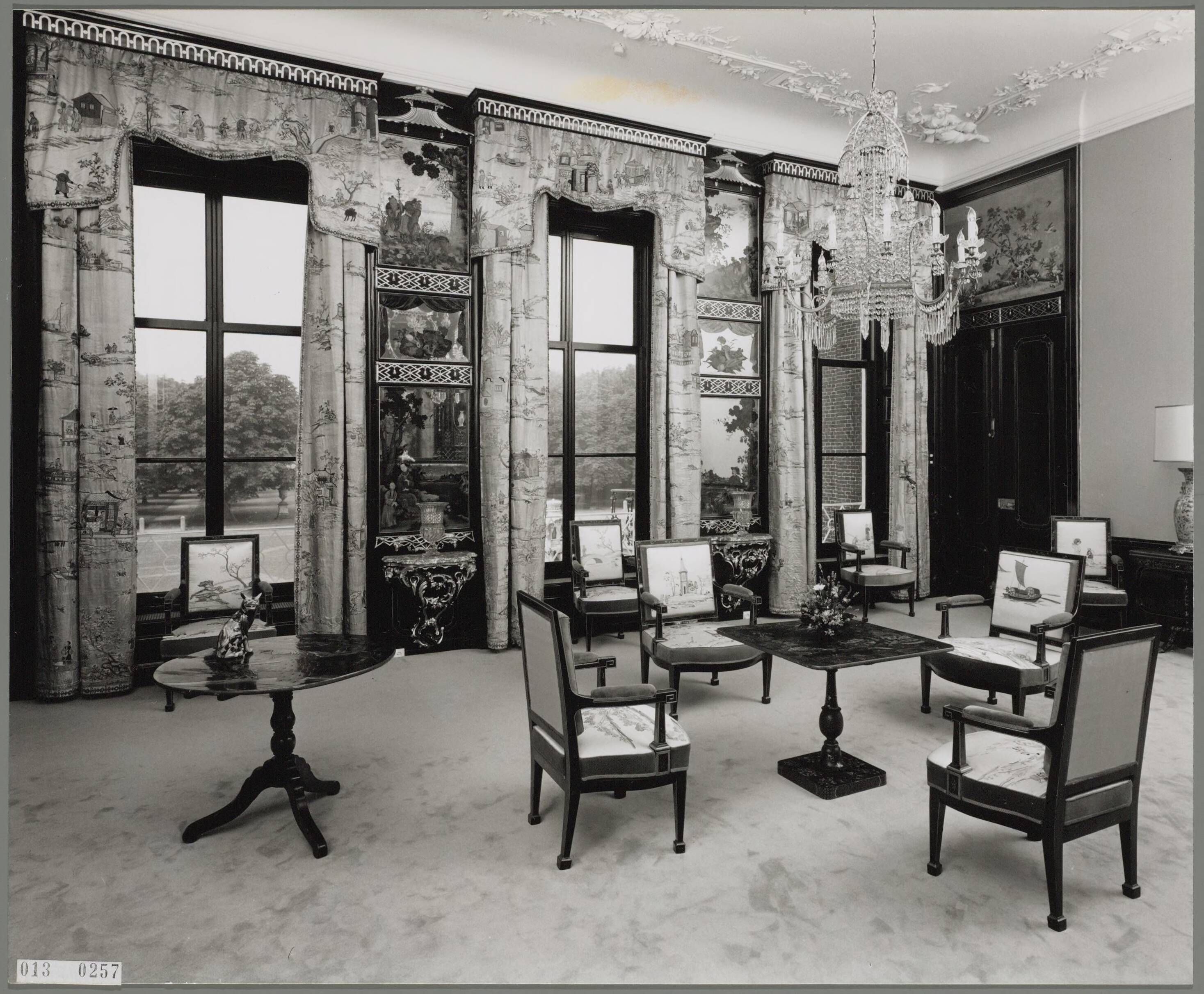 Paleis Huis ten Bosch te Den Haag — De Chinese kamer — Foto: Hofmeester, Bart / RVD. Licentie: Set B: Rechtenvrij / Publiek Domein. Bron: Nationaal Archief. http://hdl.handle.net/10648/afa884d4-d0b4-102d-bcf8-003048976d84