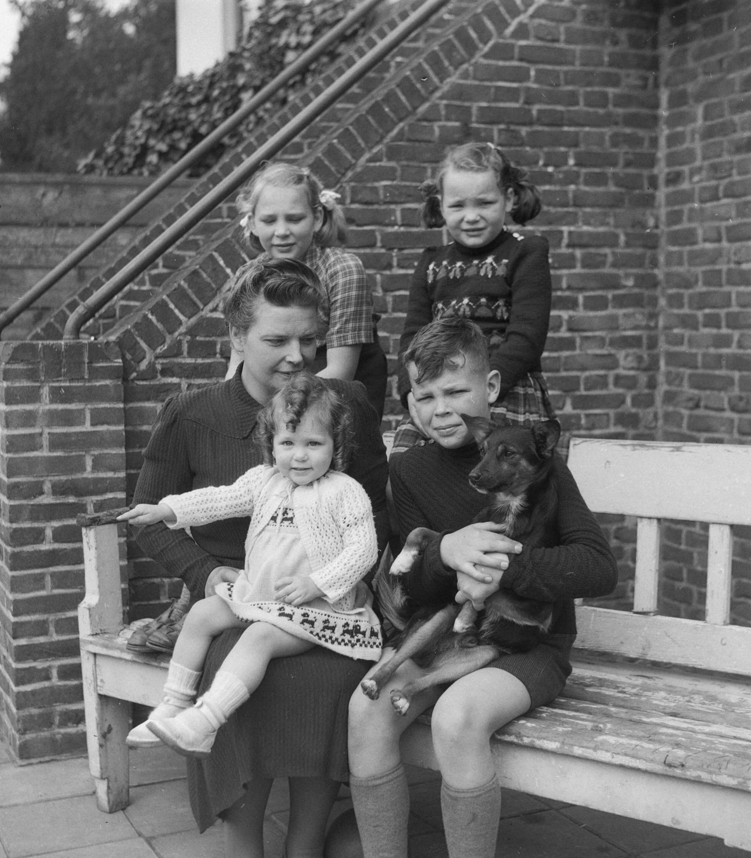 Fotocollectie Anefo — Kindje Werner (Zeist) — Foto: Merk, Ben / Anefo. Licentie: Set B: Rechtenvrij / Publiek Domein. Bron: Nationaal Archief. http://hdl.handle.net/10648/a8c6c450-d0b4-102d-bcf8-003048976d84