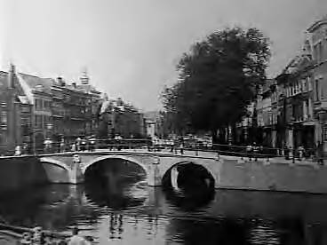 Fotocollectie Elsevier Binnenland — 't Spui te Den Haag — Foto: Onbekend / Publiek Domein of Rechtenvrij. Licentie: Set B: Rechtenvrij / Publiek Domein. Bron: Nationaal Archief. http://hdl.handle.net/10648/addf7694-d0b4-102d-bcf8-003048976d84