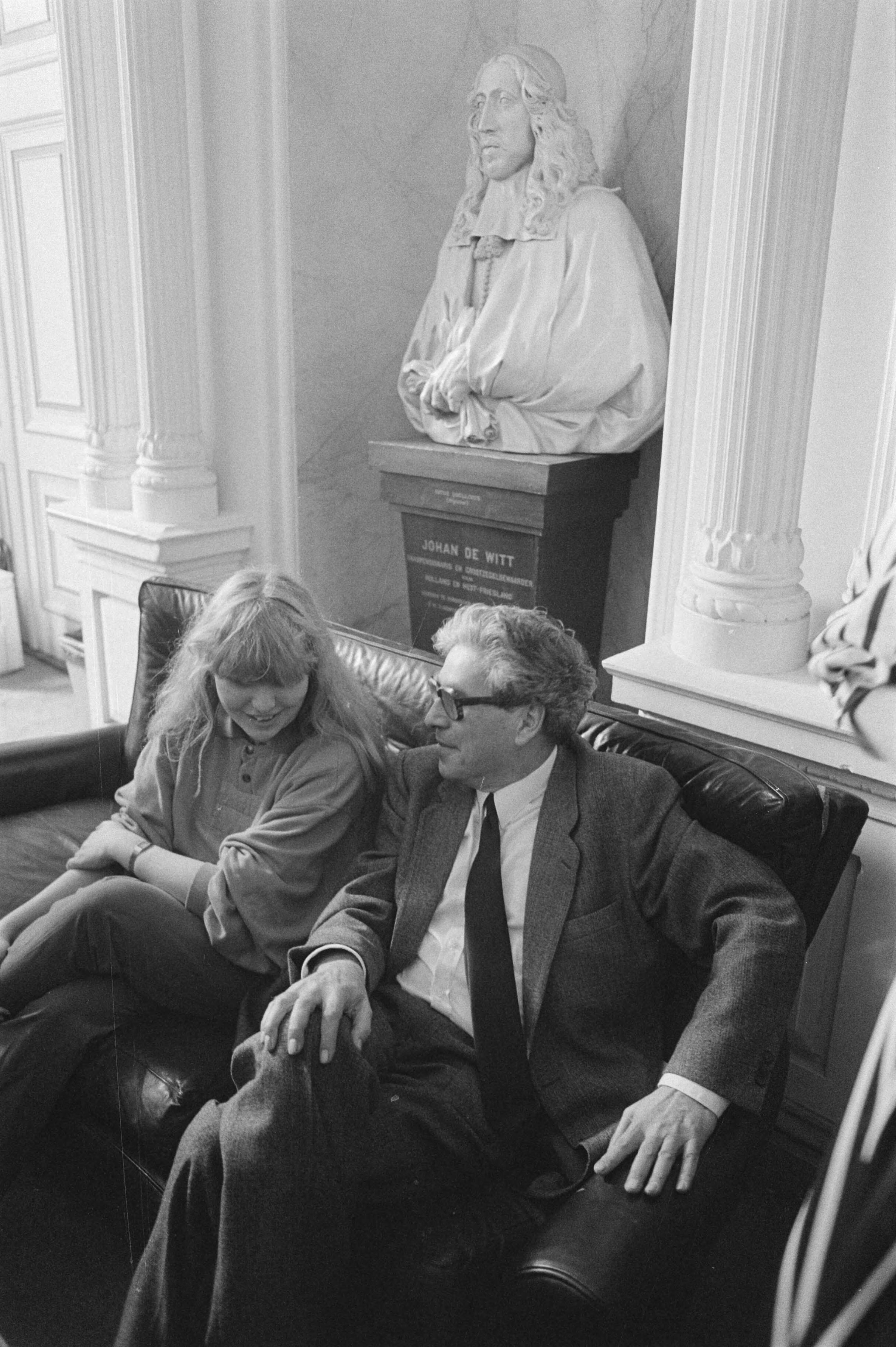 Fotocollectie Anefo — Afscheid vertrekkende Tweede Kamerleden in Den Haag ; Fred van der Spek (PSP) — Foto: Croes, Rob C. / Anefo. Licentie: Set B: Rechtenvrij / Publiek Domein. Bron: Nationaal Archief. http://hdl.handle.net/10648/ad53e282-d0b4-102d-bcf8-003048976d84