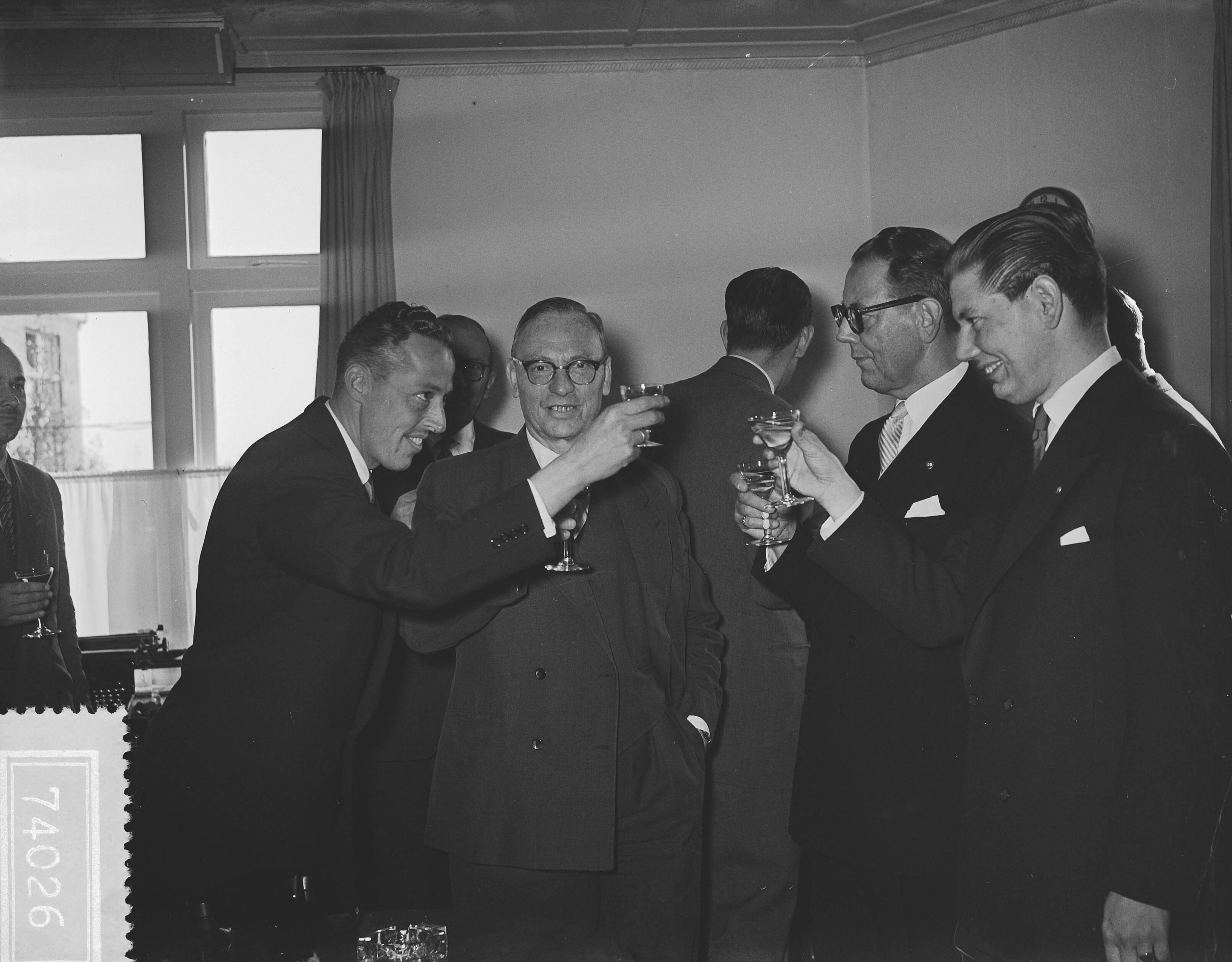 Fotocollectie Anefo — Tewaterlating m.s. "Etly Danielsen" bij de Czaar Peterwerf van de ZSM aan het Kalf te Zaandam — Foto: Bilsen, Joop van / Anefo. Licentie: Set B: Rechtenvrij / Publiek Domein. Bron: Nationaal Archief. http://hdl.handle.net/10648/a93d929c-d0b4-102d-bcf8-003048976d84