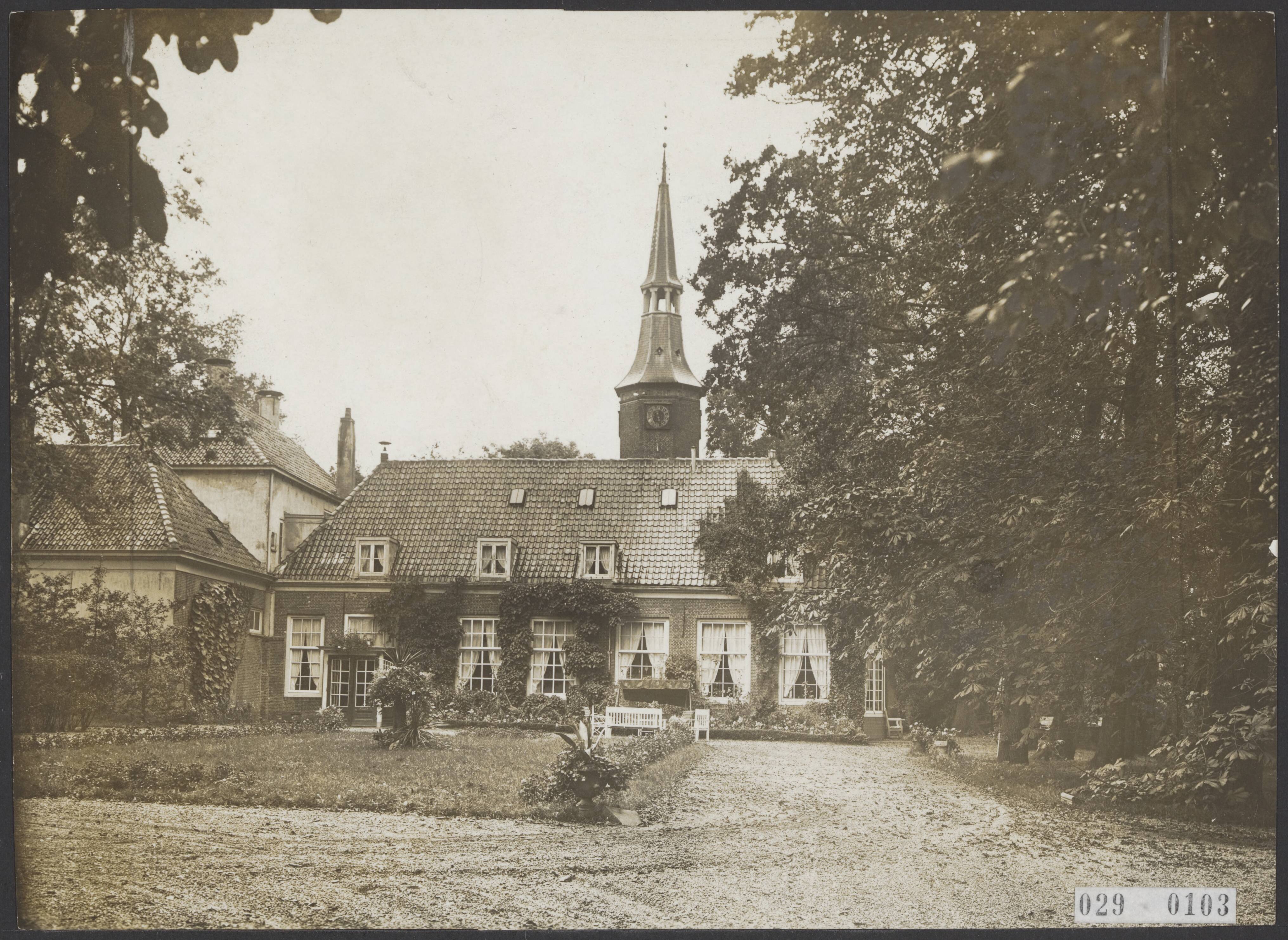 Fotocollectie Elsevier Binnenland — Buitenplaats Te Werve — Foto: Tol, Petrus van. Licentie: Set B: Rechtenvrij / Publiek Domein. Bron: Nationaal Archief. http://hdl.handle.net/10648/ade0f10e-d0b4-102d-bcf8-003048976d84