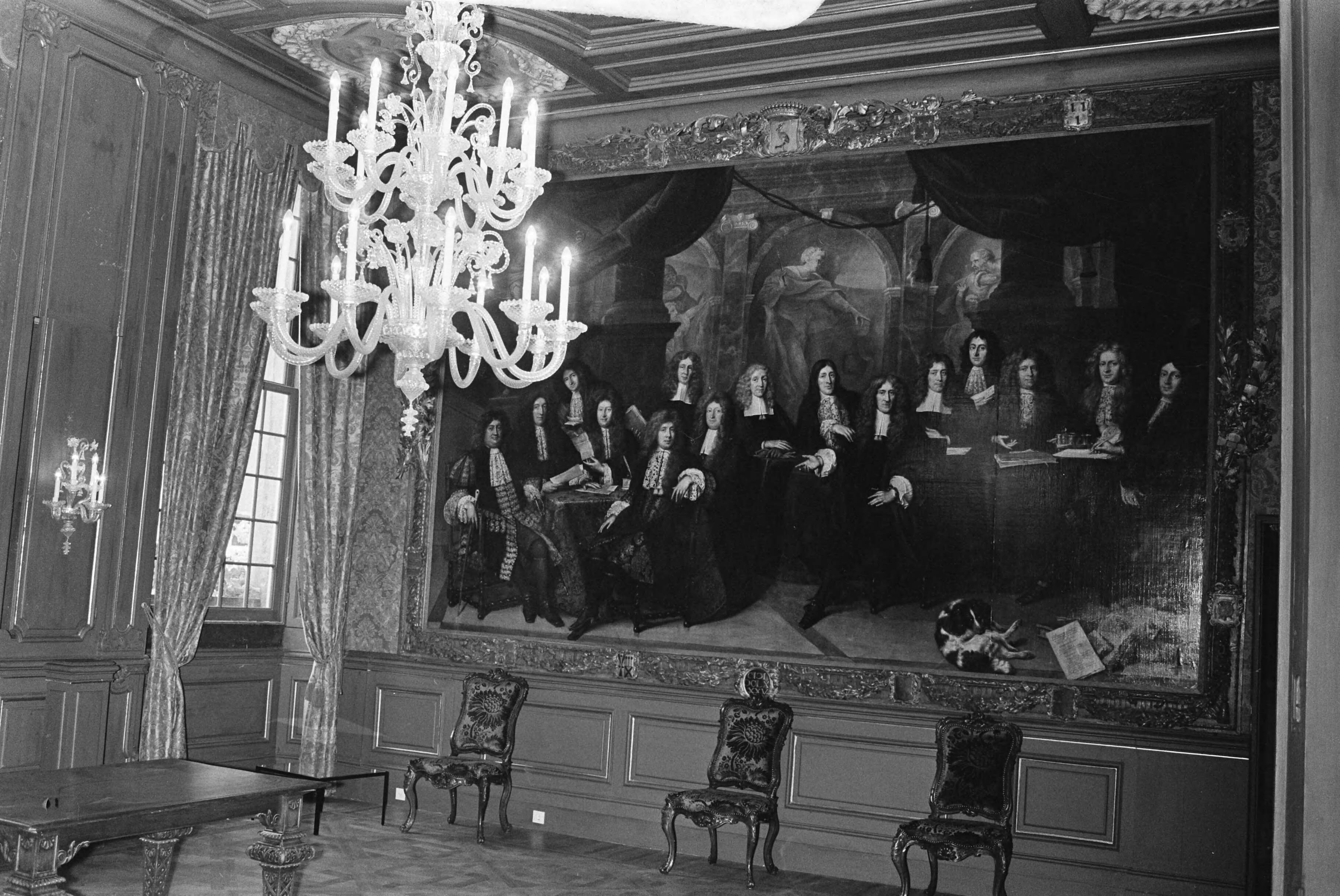 Oude stadhuis aan de Groenmarkt in Den Haag gerestaureerd — Trouwzaal van het stadhuis — Foto: Bogaerts, Rob / Anefo. Licentie: Set B: Rechtenvrij / Publiek Domein. Bron: Nationaal Archief. http://hdl.handle.net/10648/ac6aeeba-d0b4-102d-bcf8-003048976d84