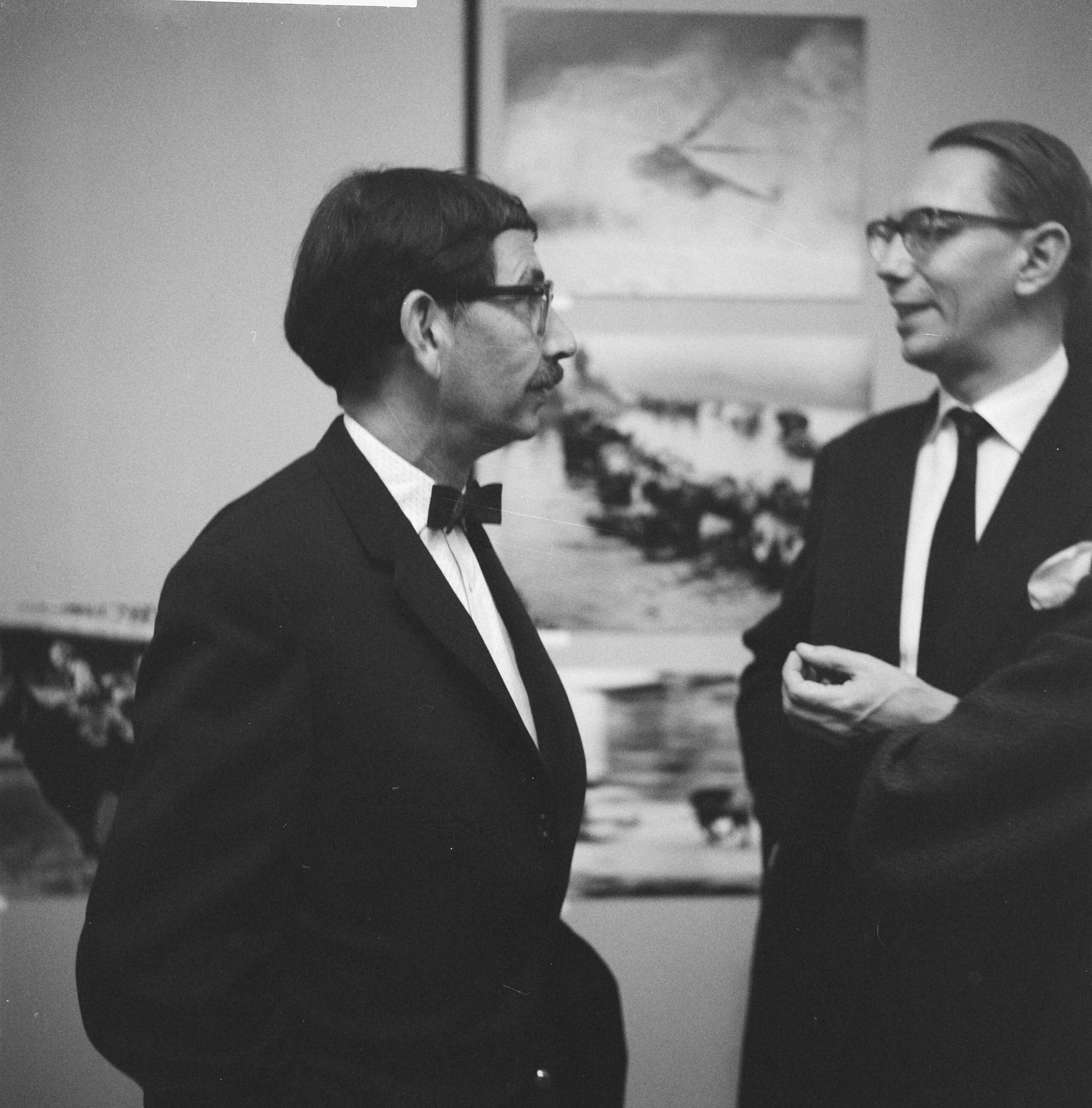 Fotocollectie Anefo — Opening World Press Photo 1961. Carel Blazer — Foto: Nijs, Jac. de / Anefo. Licentie: Set B: Rechtenvrij / Publiek Domein. Bron: Nationaal Archief. http://hdl.handle.net/10648/a9e4e092-d0b4-102d-bcf8-003048976d84