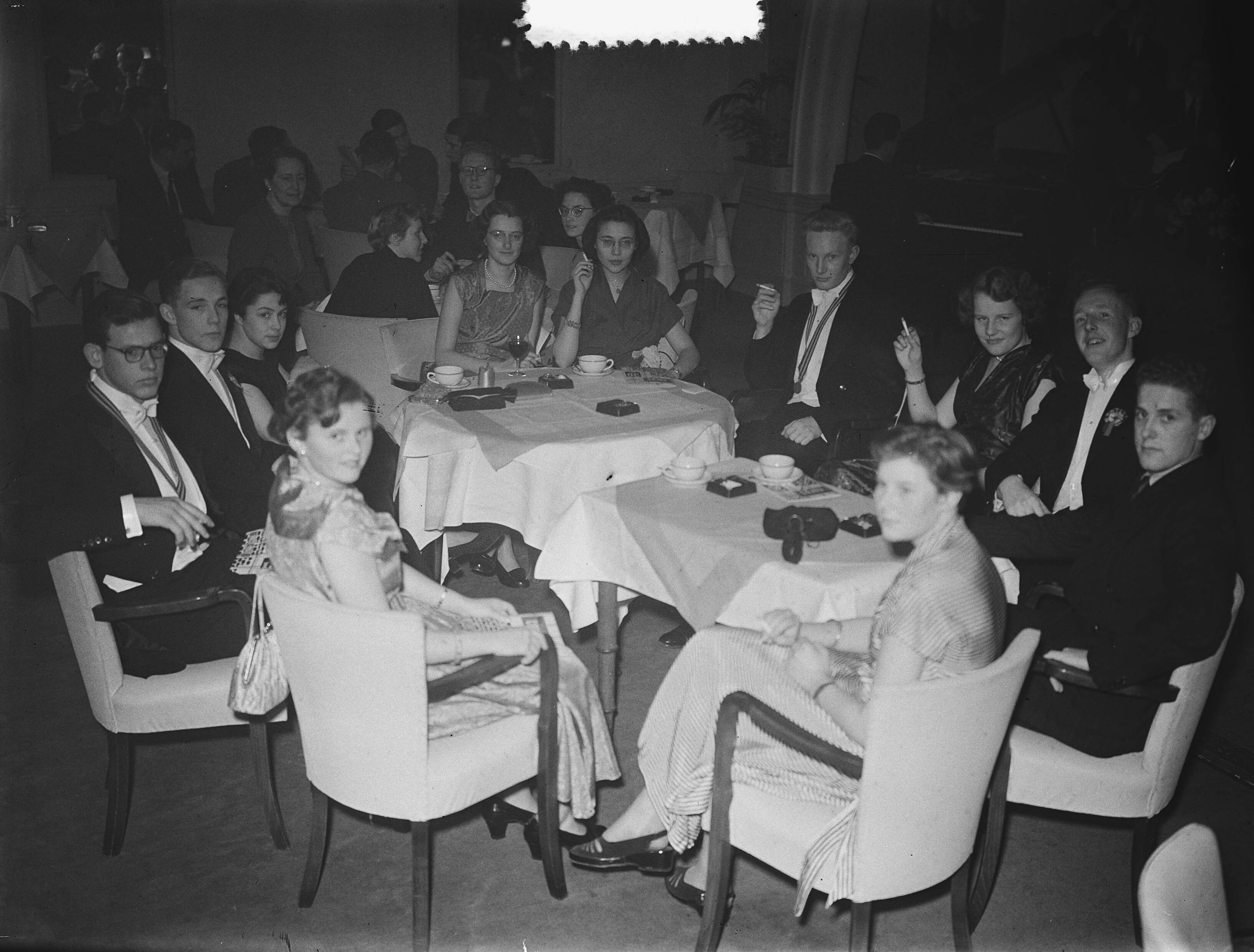 MTS Den Haag jubileum — Foto: Bilsen, Joop van / Anefo. — Licentie: Set B: Rechtenvrij / Publiek Domein. Bron: Nationaal Archief. http://hdl.handle.net/10648/a8f4684c-d0b4-102d-bcf8-003048976d84