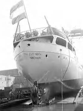 Tewaterlating "Elfy North" bij de Zaanlandse Scheepsbouw Mij — Foto: Bilsen, Joop van / Anefo. — Licentie: Set B: Rechtenvrij / Publiek Domein. Bron: Nationaal Archief. http://hdl.handle.net/10648/a94f555e-d0b4-102d-bcf8-003048976d84