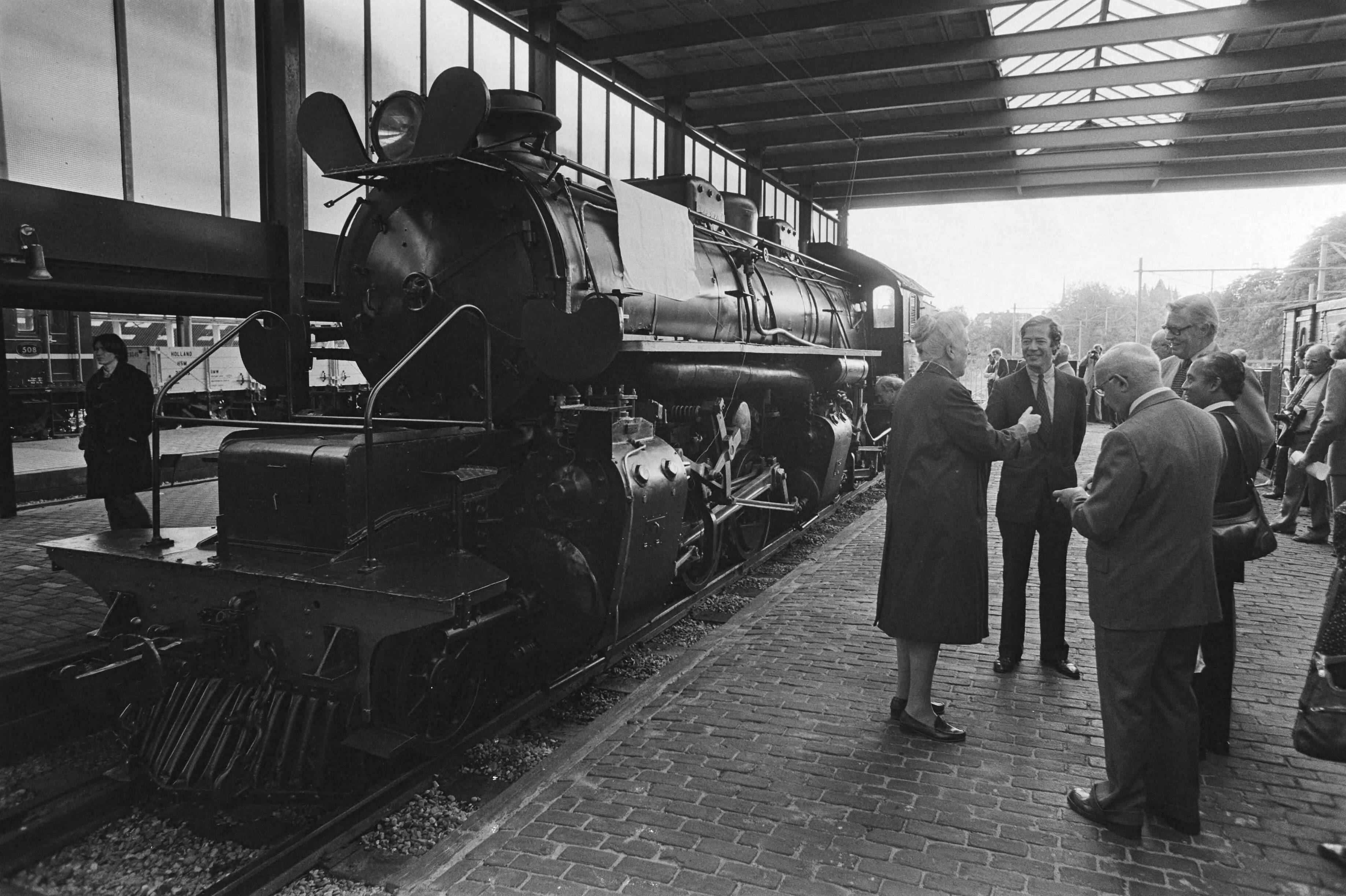 Aantal nieuwe aanwinsten voor het Spoorwegmuseum in Utrecht — Mallet-locomotief CC 5022 "Sri Gunung" (Bergkoningin) van de Indonesische Spoorwegen in het Spoorwegmuseum in Utrecht — Foto: Croes, Rob C. / Anefo. Licentie: Set B: Rechtenvrij / Publiek Domein. Bron: Nationaal Archief. http://hdl.handle.net/10648/ad058e5c-d0b4-102d-bcf8-003048976d84