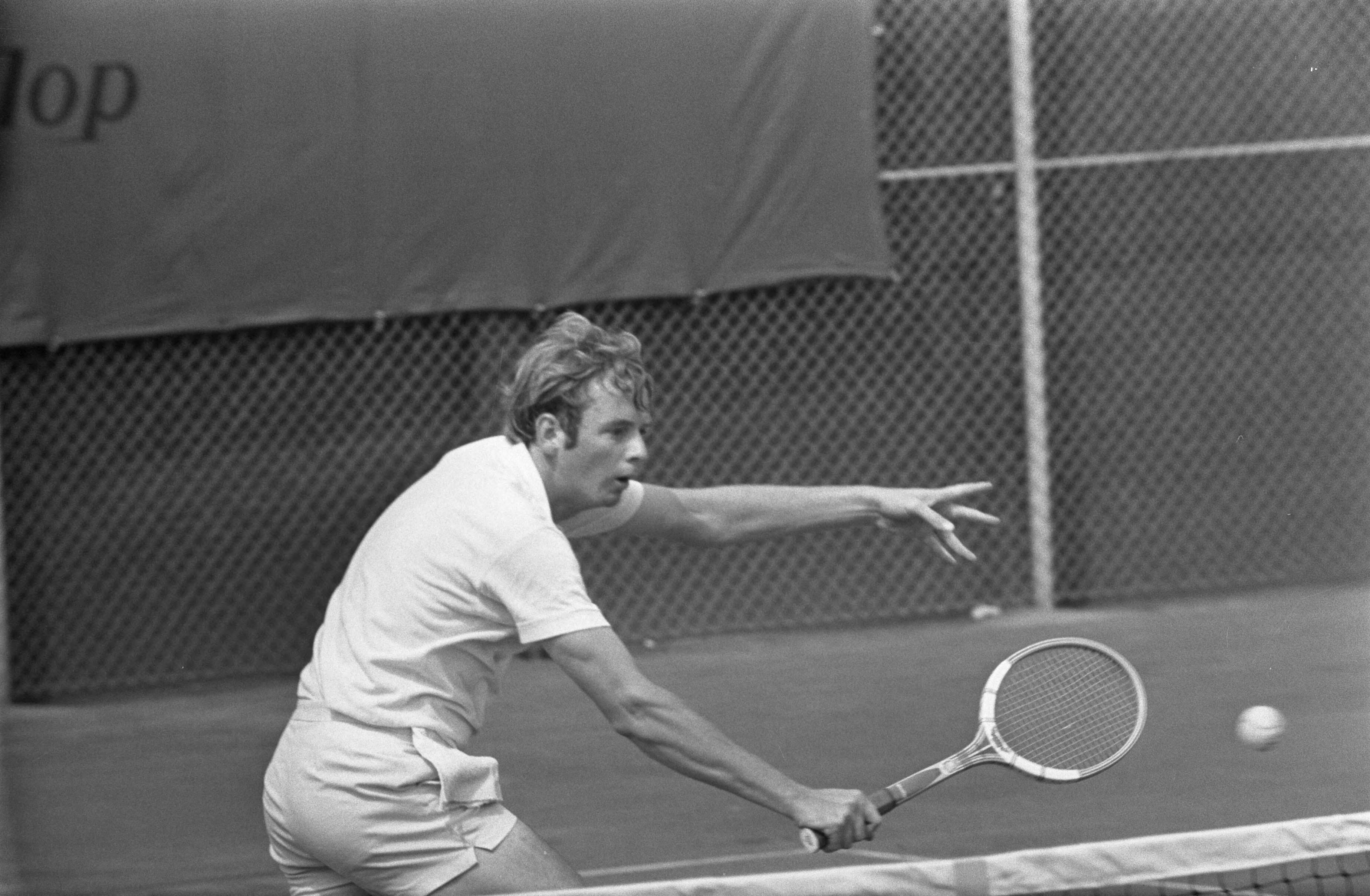 Fotocollectie Anefo — Nationale tenniskampioenschappen te Scheveningen: Nick Fleury — Foto: Koch, Eric / Anefo. Licentie: Set B: Rechtenvrij / Publiek Domein. Bron: Nationaal Archief. http://hdl.handle.net/10648/ab762934-d0b4-102d-bcf8-003048976d84