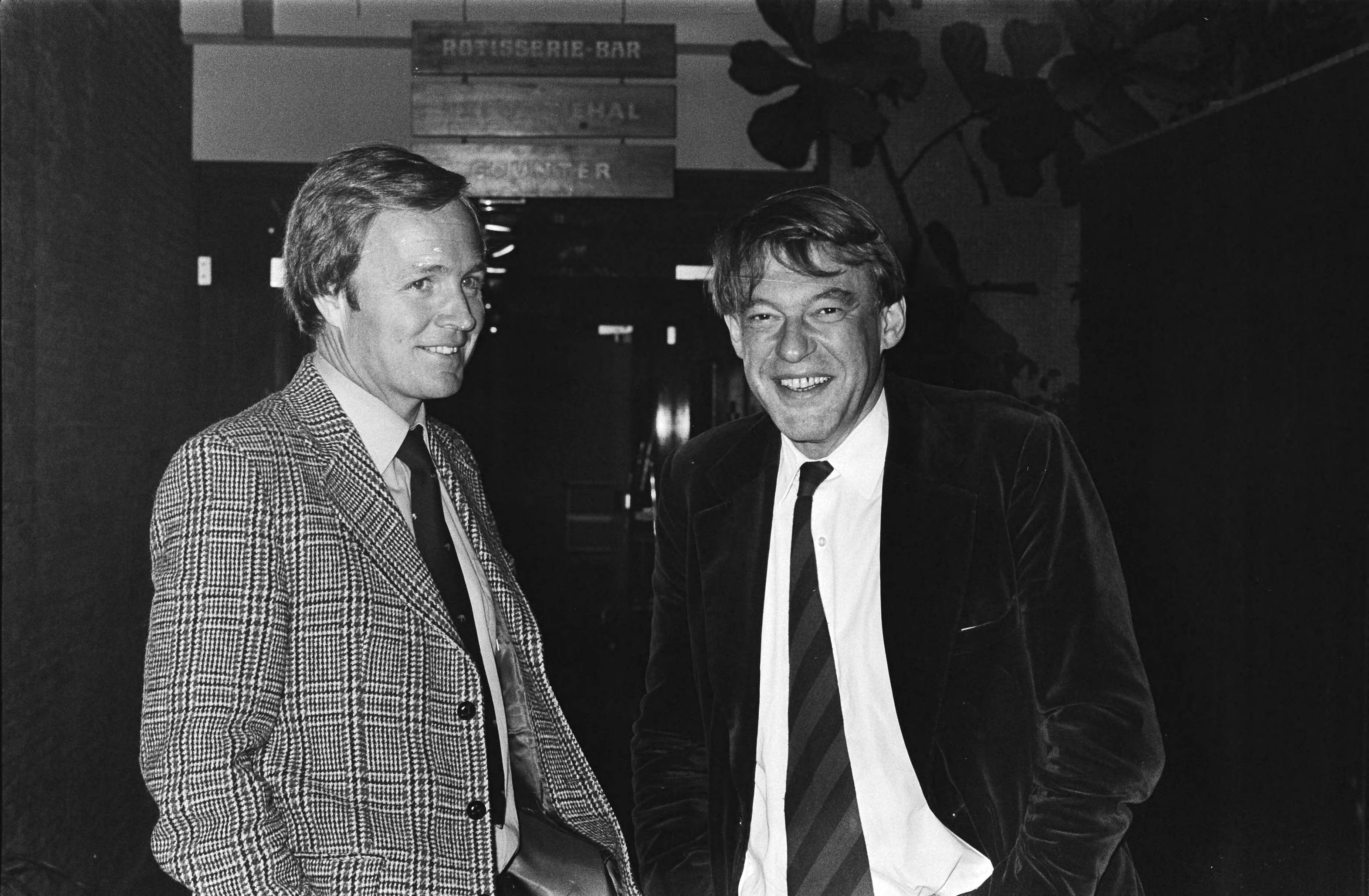 Fotocollectie Anefo — Algemene ledenvergadering D66 Breda; Jan Terlouw (l) en Van Mierlo — Foto: Suyk, Koen / Anefo. Licentie: Set B: Rechtenvrij / Publiek Domein. Bron: Nationaal Archief. http://hdl.handle.net/10648/acbed836-d0b4-102d-bcf8-003048976d84
