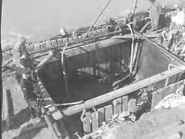 Fotocollectie Anefo — Werkzaamheden aan het gat in Wormer — Foto: Rossem, Wim van / Anefo. Licentie: Set B: Rechtenvrij / Publiek Domein. Bron: Nationaal Archief. http://hdl.handle.net/10648/a99ed1d8-d0b4-102d-bcf8-003048976d84