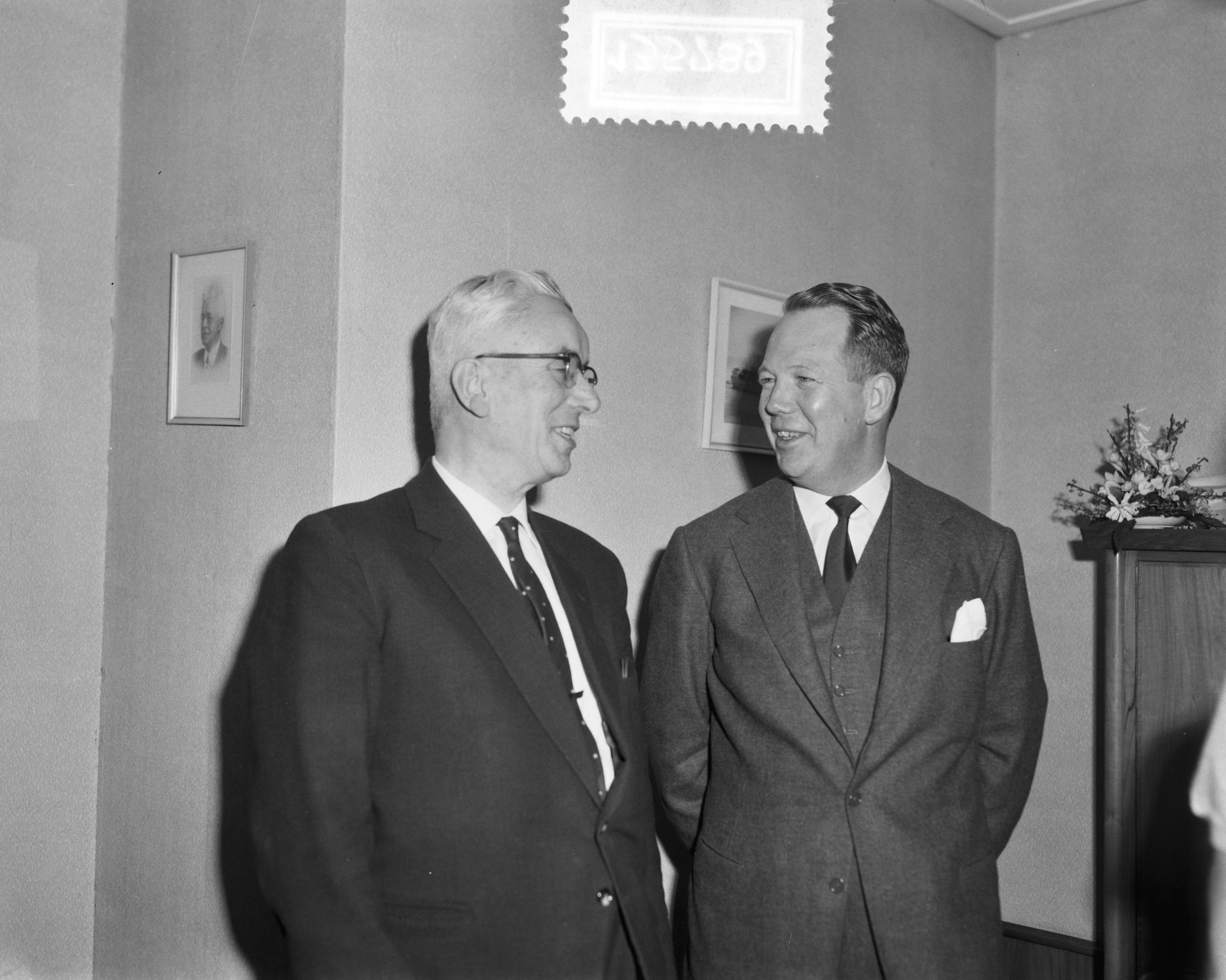 Fotocollectie Anefo — Tewaterlating m.s. "Lis Frellsen" bij de Zaanlandse Scheepbouw Maatschappij — Foto: Bilsen, Joop van / Anefo. Licentie: Set B: Rechtenvrij / Publiek Domein. Bron: Nationaal Archief. http://hdl.handle.net/10648/a9fb0f02-d0b4-102d-bcf8-003048976d84